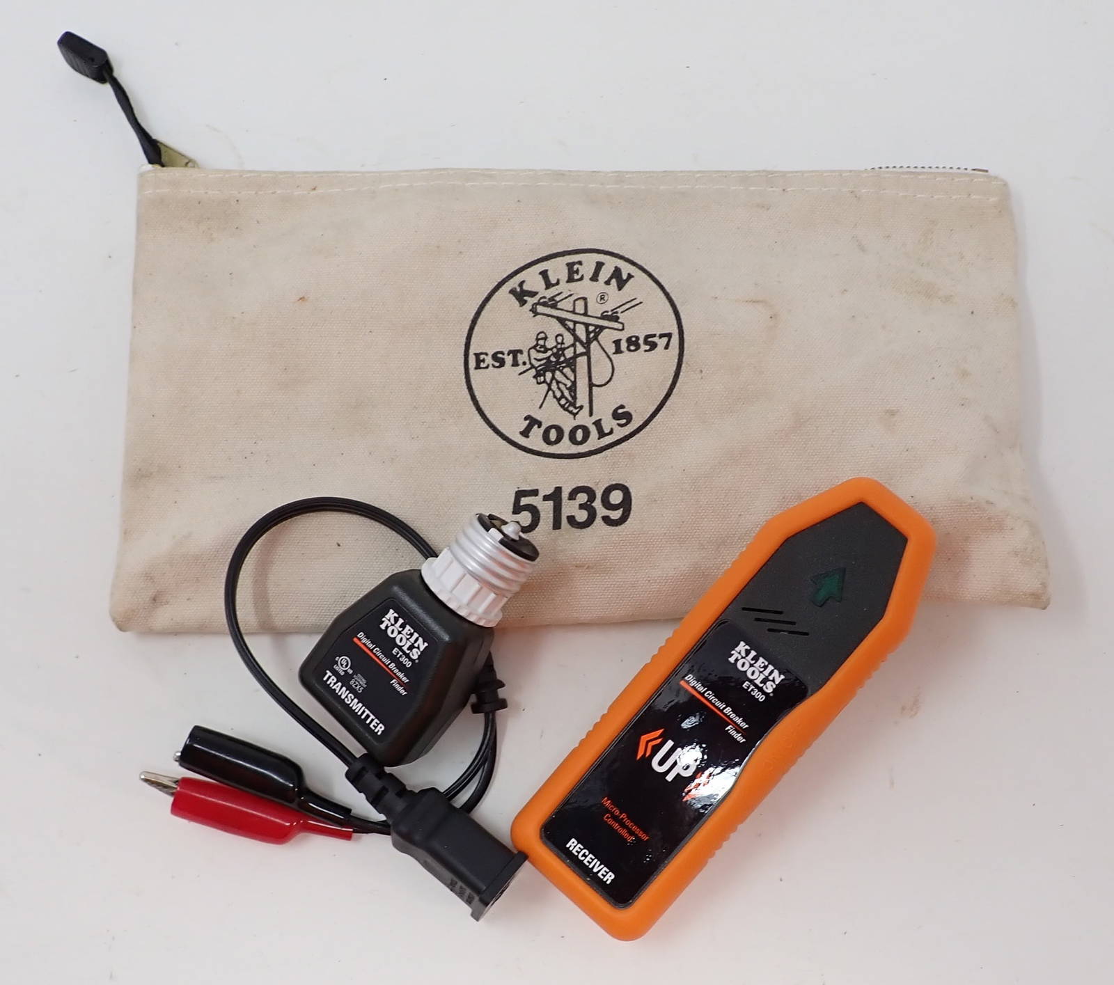 Klein Et300 Digital Circuit Breaker Auction