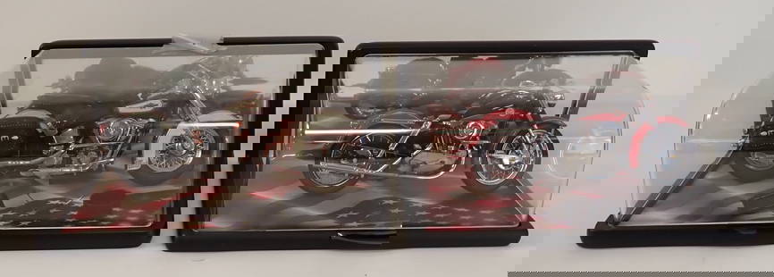 2 Franklin Mint Diecast Harley Davidson Motorcycles: Motorcycles are approx 9 1/4" long