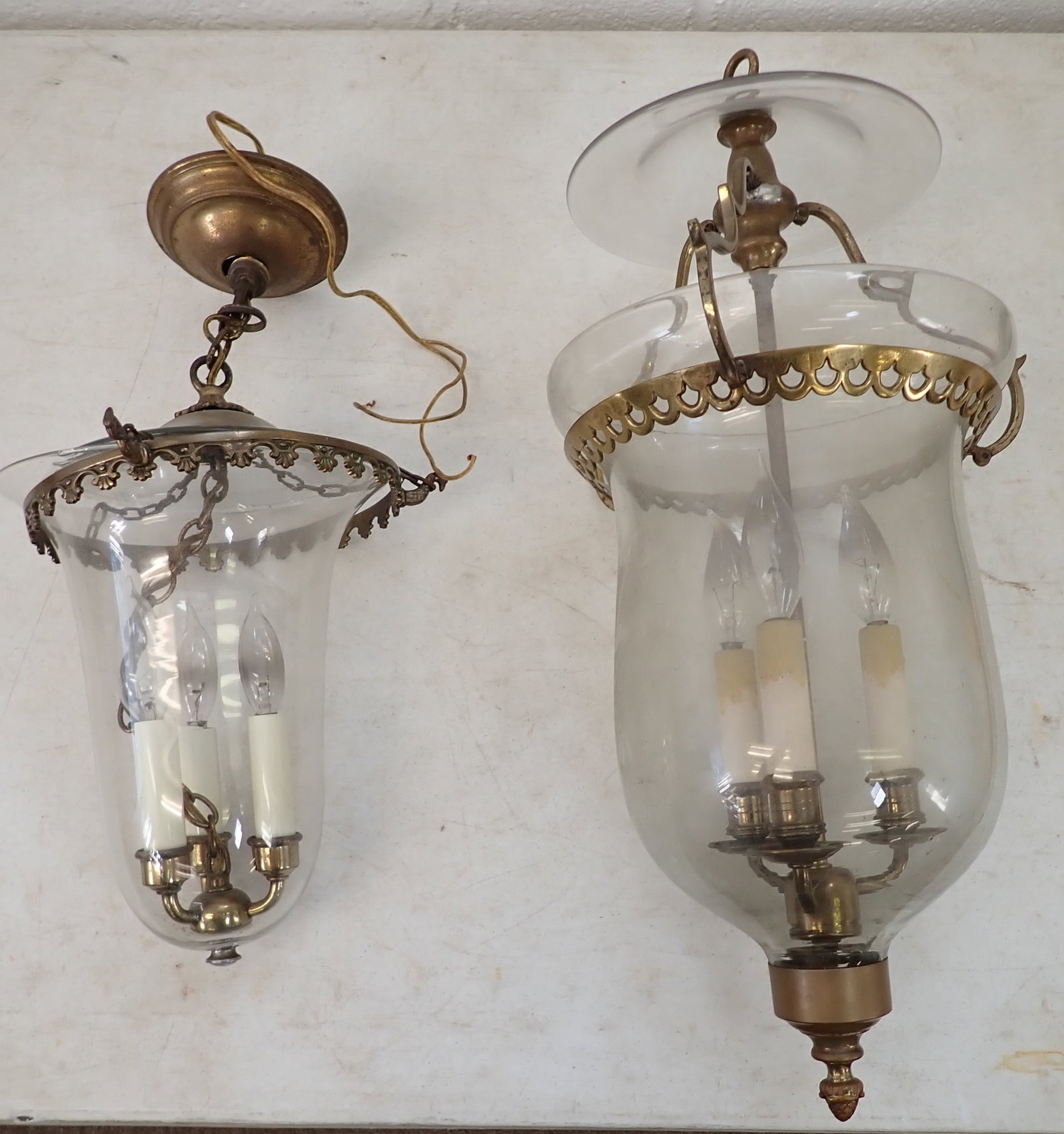 2 Foyer Hanging Lights (1 of 3)