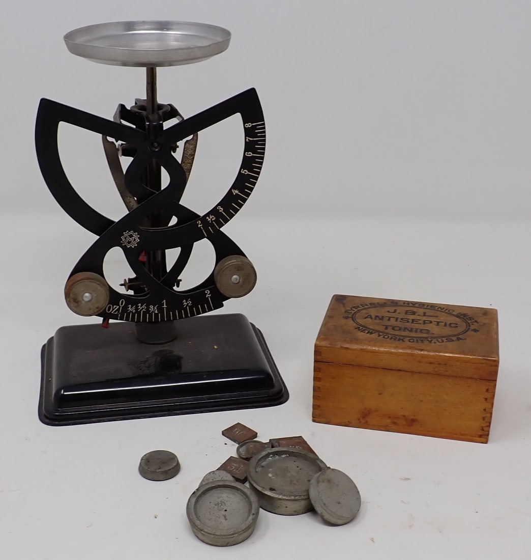 Scale JBL Antiseptic Tonic Box & Weights: Scale is approx 6 1/2" tall