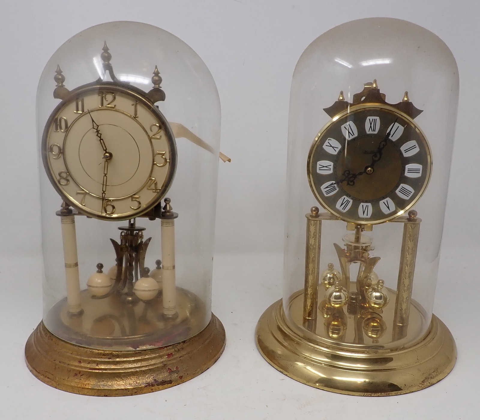 Anniversary Clocks incl Haller: Apprx 12" tall. NO SHIPPING