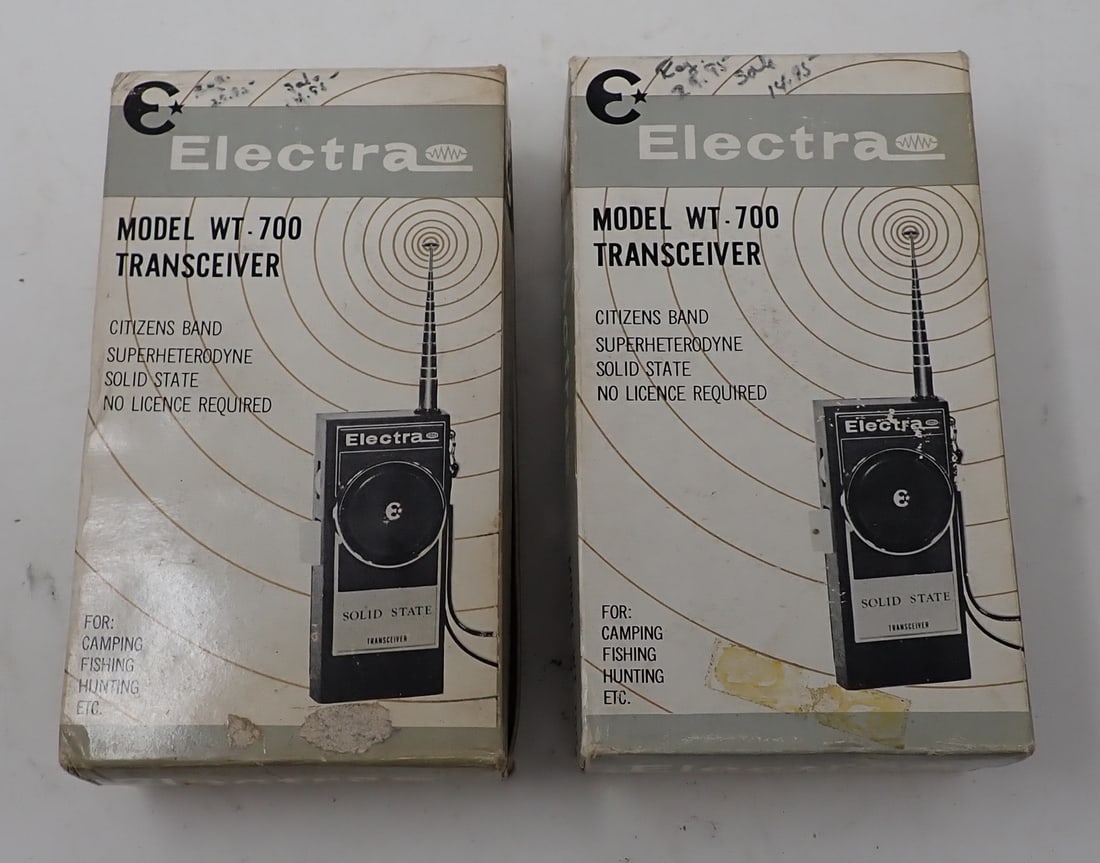 Electra WT-700 Transceivers CB Radios (1 of 2)