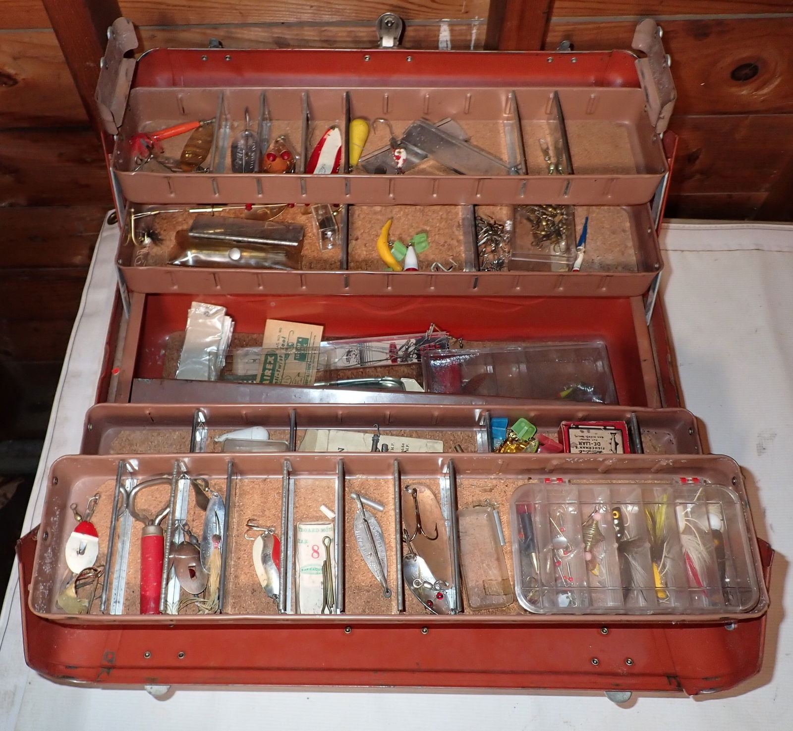 Simonson Tacklebox with Contents (1 of 10)