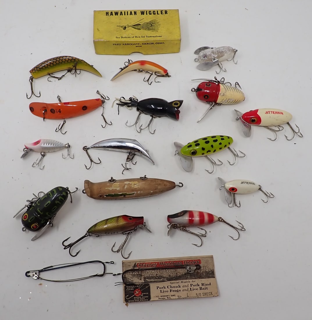 Heddon Crazy Crawlers River Runts Jitterbugs (1 of 6)