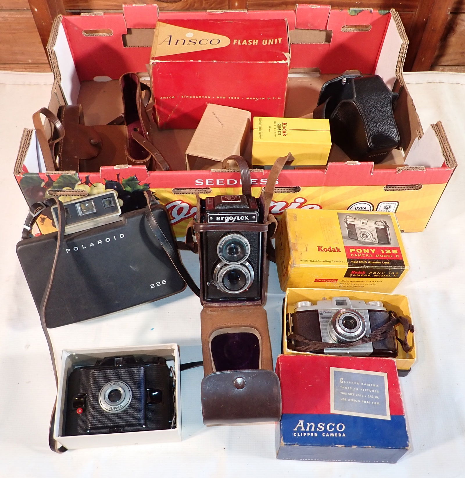 Kodak Argoflex Anco Cameras & Misc (1 of 5)