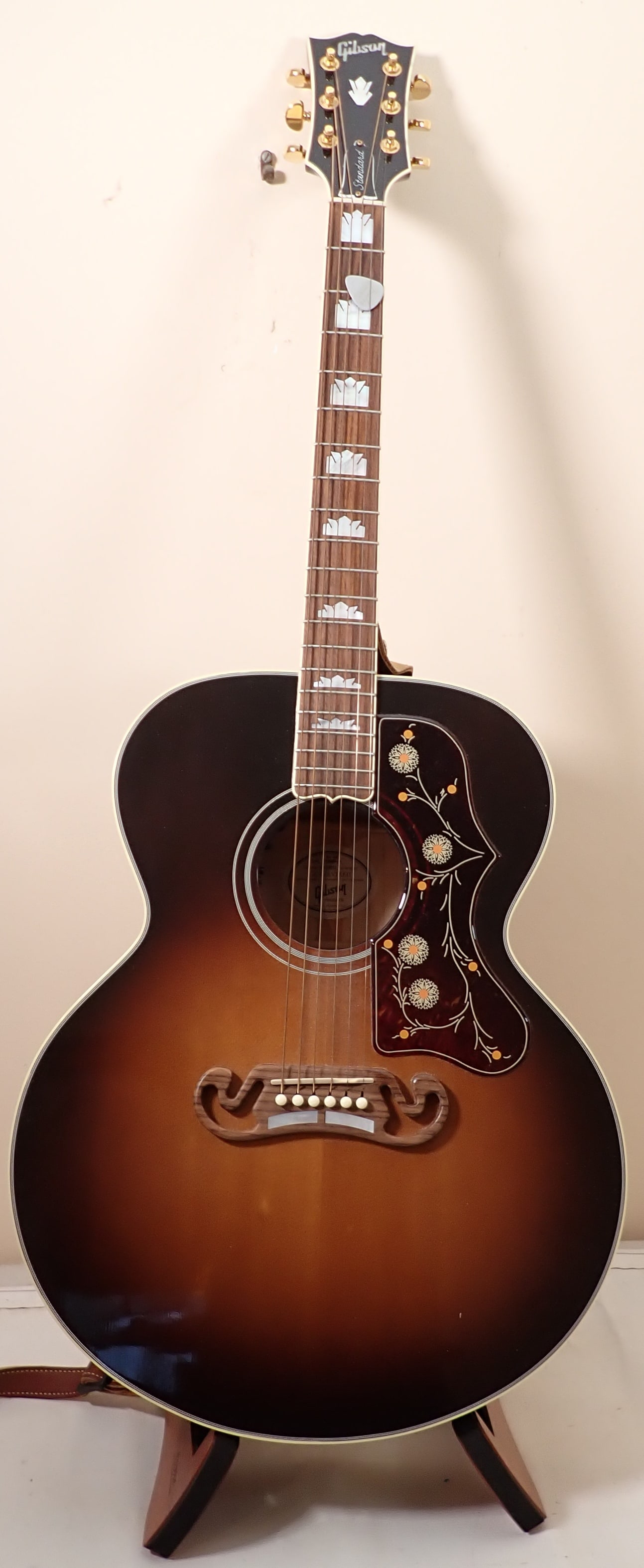 2013 Gibson SJ-200 Standard Acoustic Guitar (1 of 16)