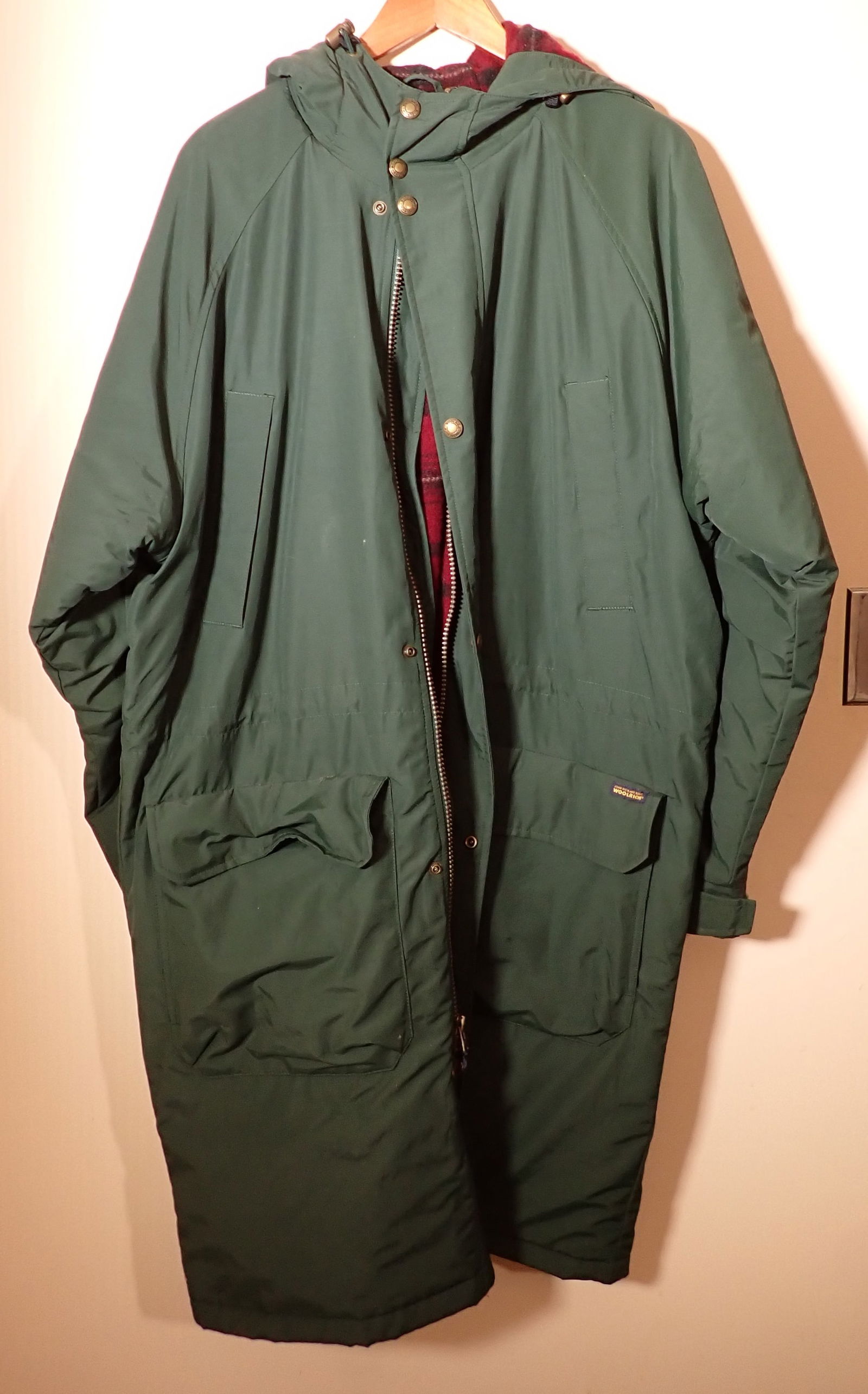 Woolrich Hooded Coat (1 of 2)