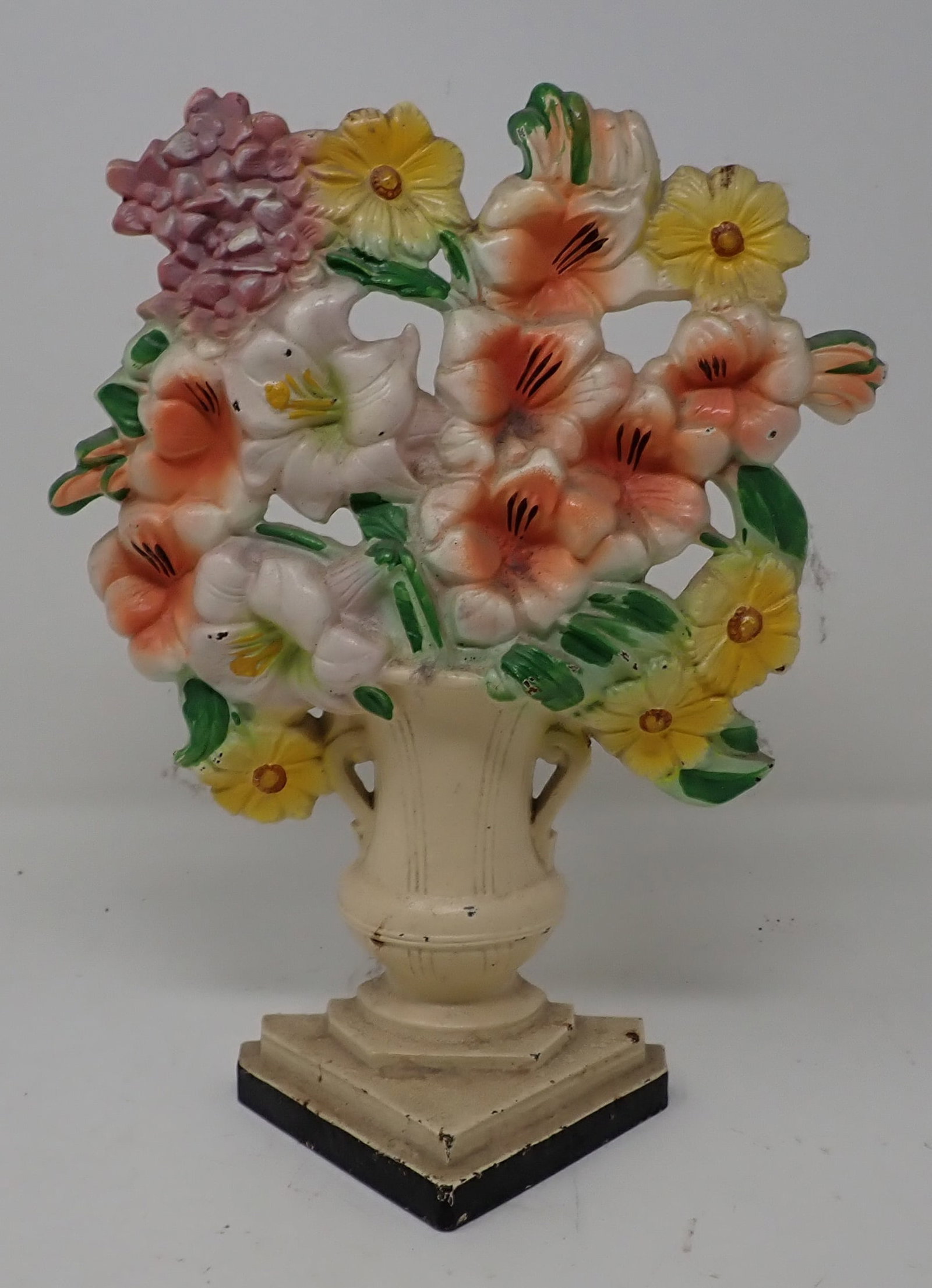 Cast Iron Flower Basket Doorstop: Approx 8 1/2" x 10 1/4"