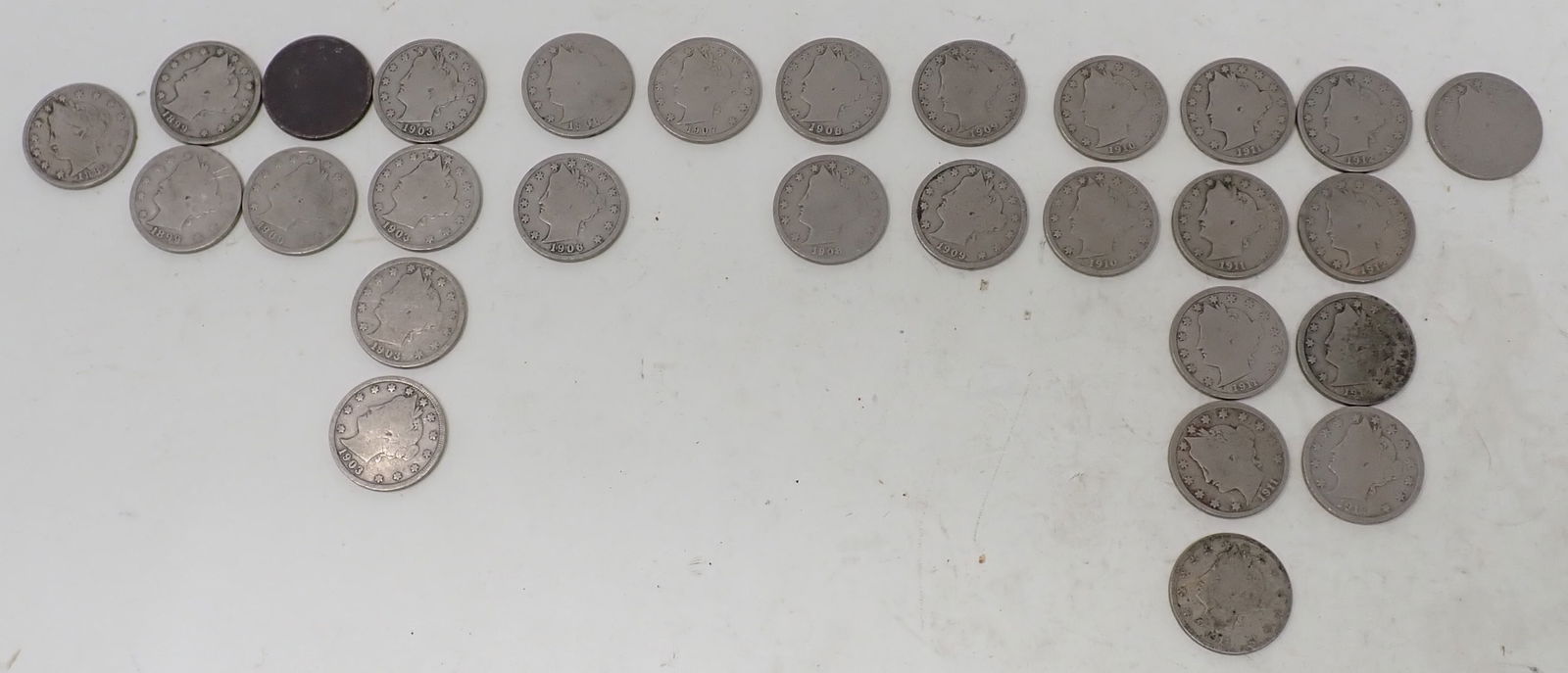 1883 - 1912 Liberty Head "V" Nickels (1 of 8)