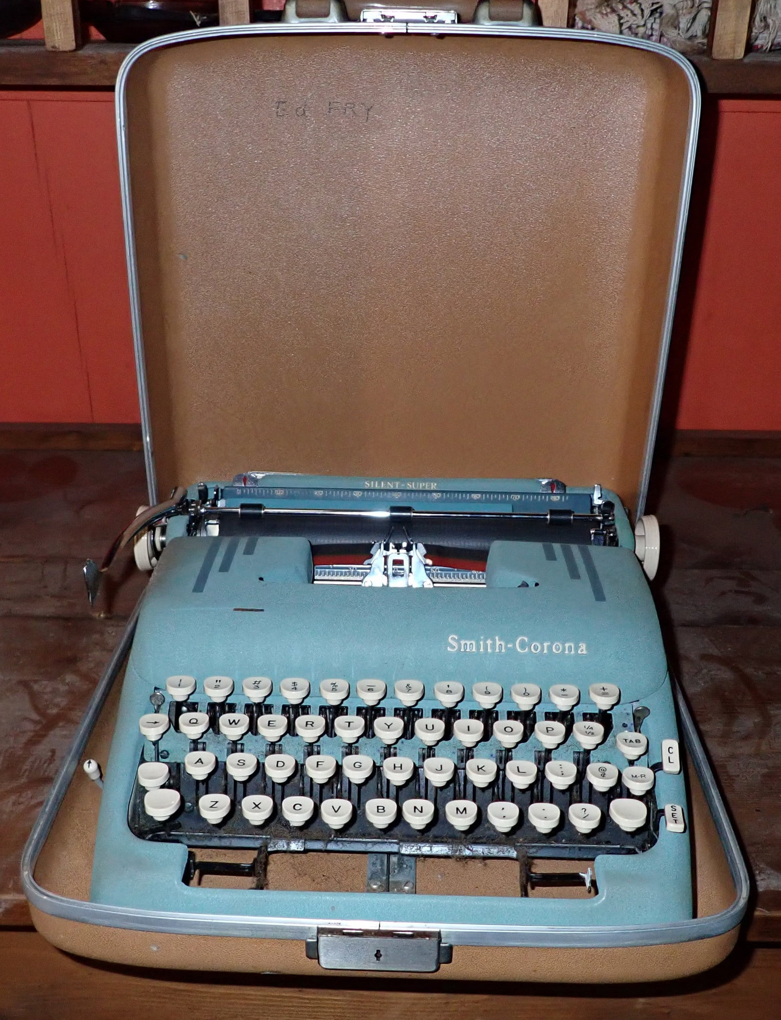 Smith Corona Silent Super Typewriter (1 of 5)