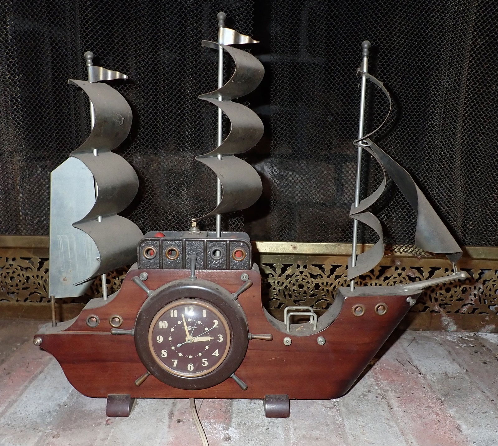General Electric Ship Clock (1 of 2)