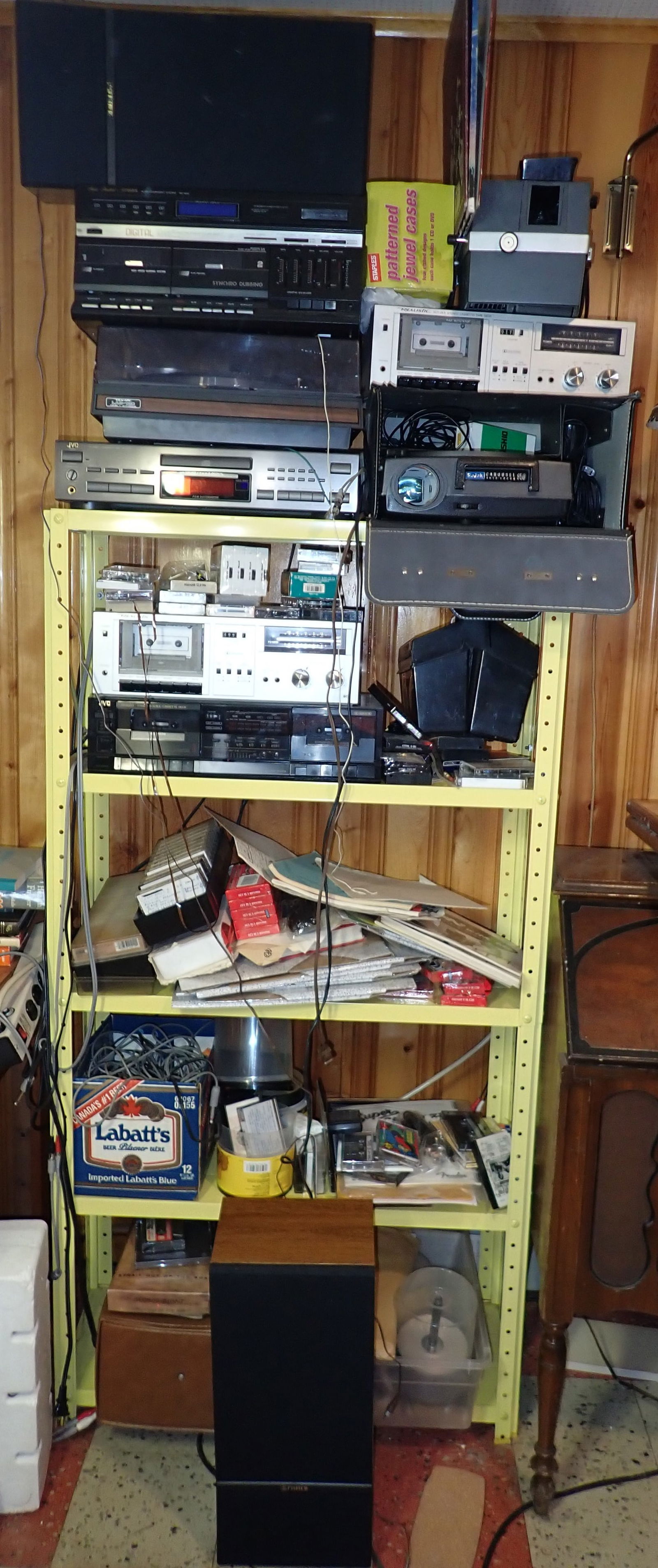 Stereos Turntable Speakers & Misc (1 of 7)