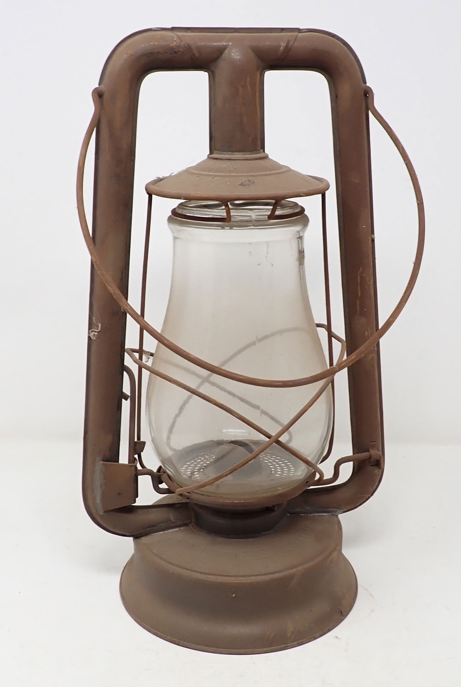 Embury No. 210 Supreme Tubular Lantern (1 of 4)