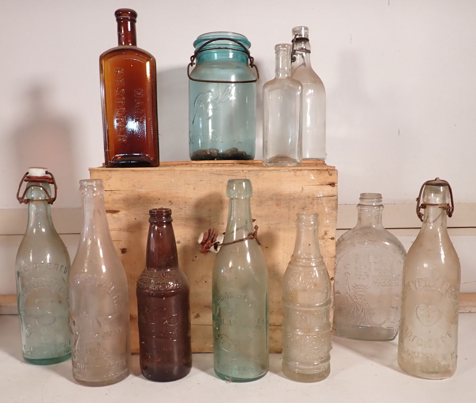 Lot of Misc Bottles (1 of 6)