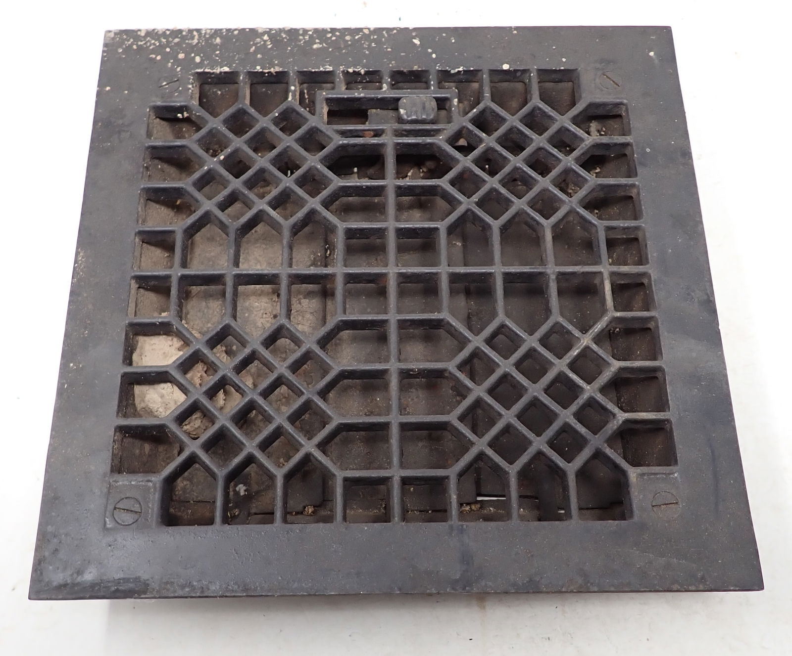 Cast Iron Floor Vent / Register (1 of 2)