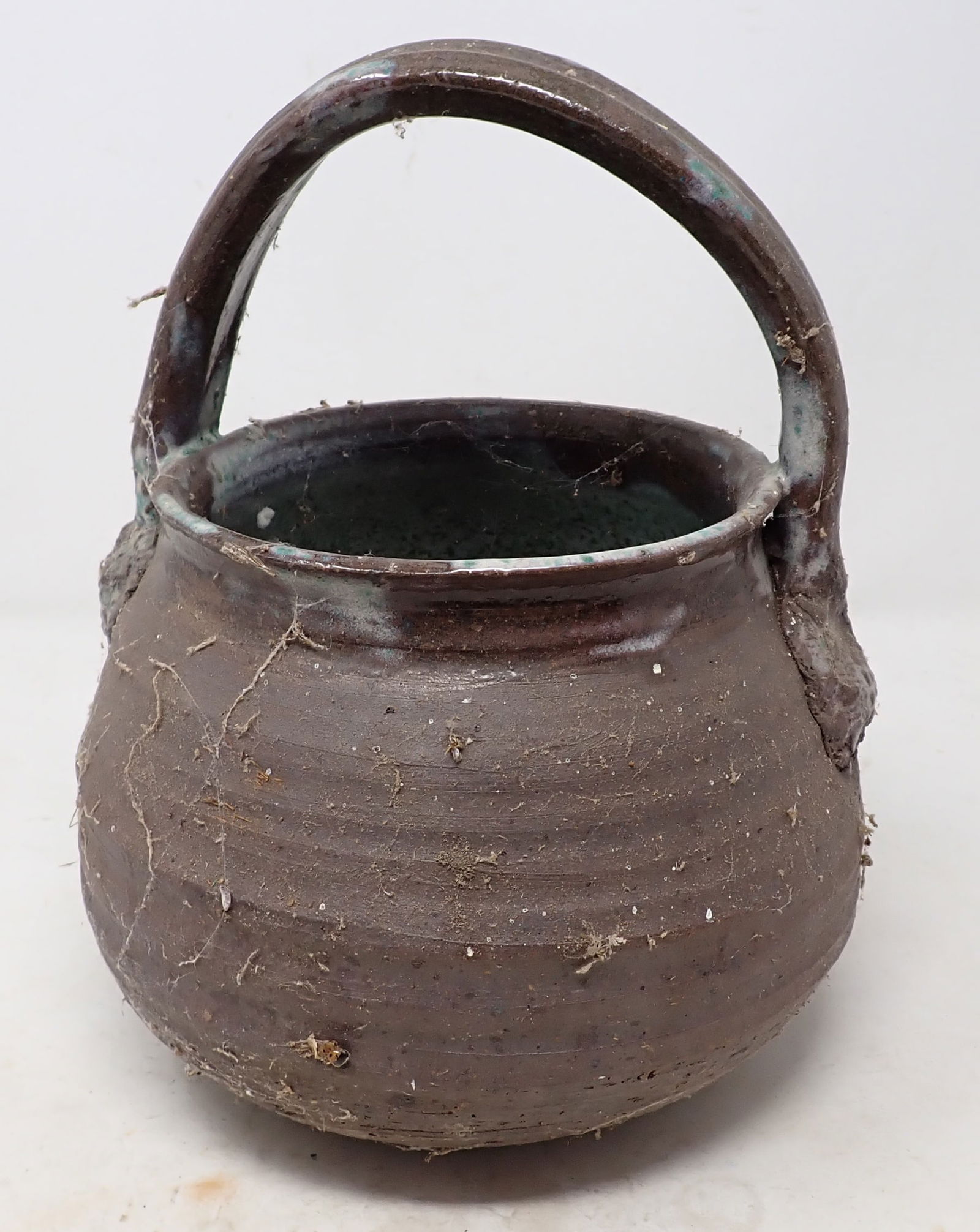 Slifer Valley Pottery Basket (1 of 3)