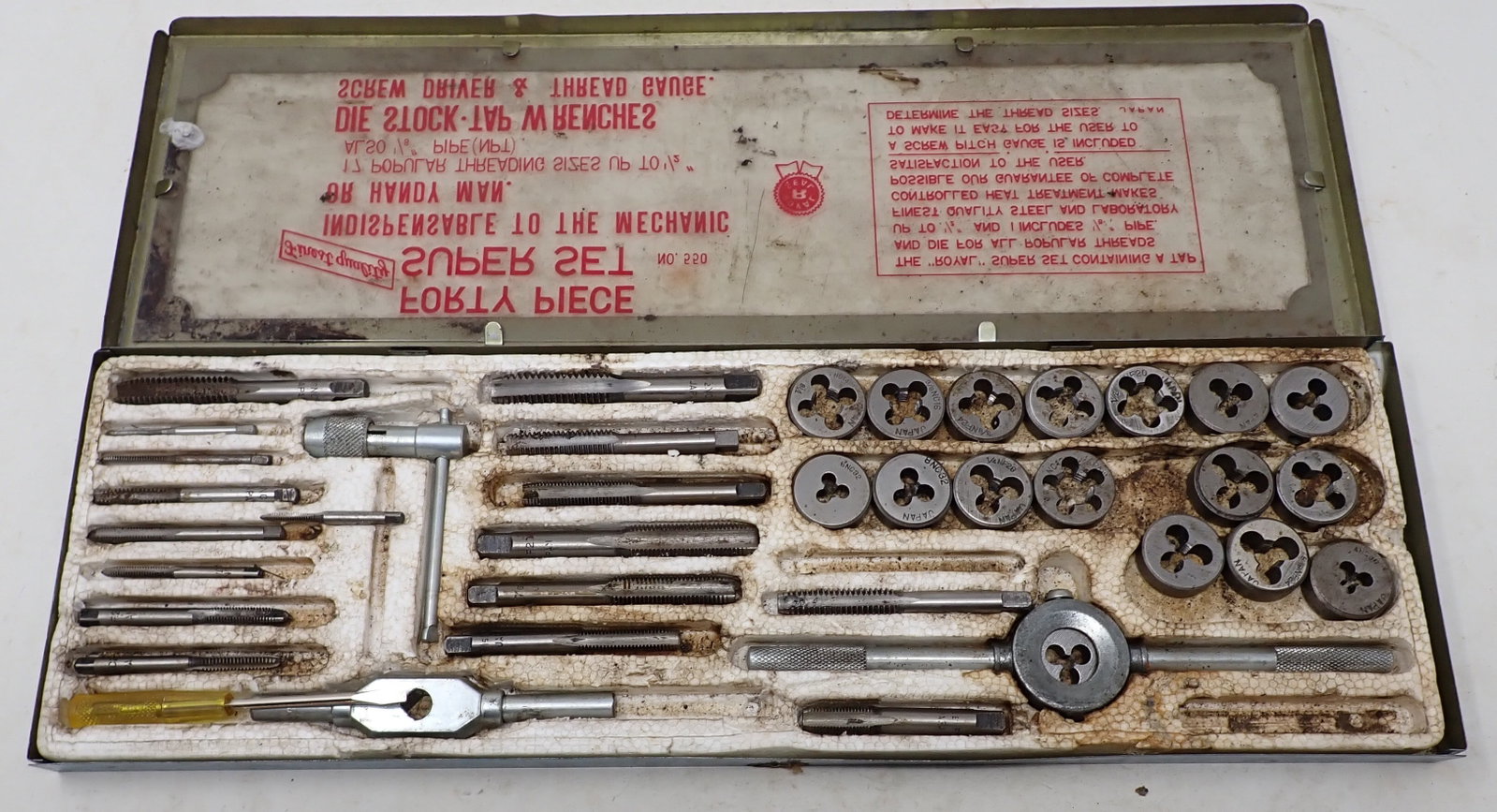 Tap & Die Set: Missing a few pieces