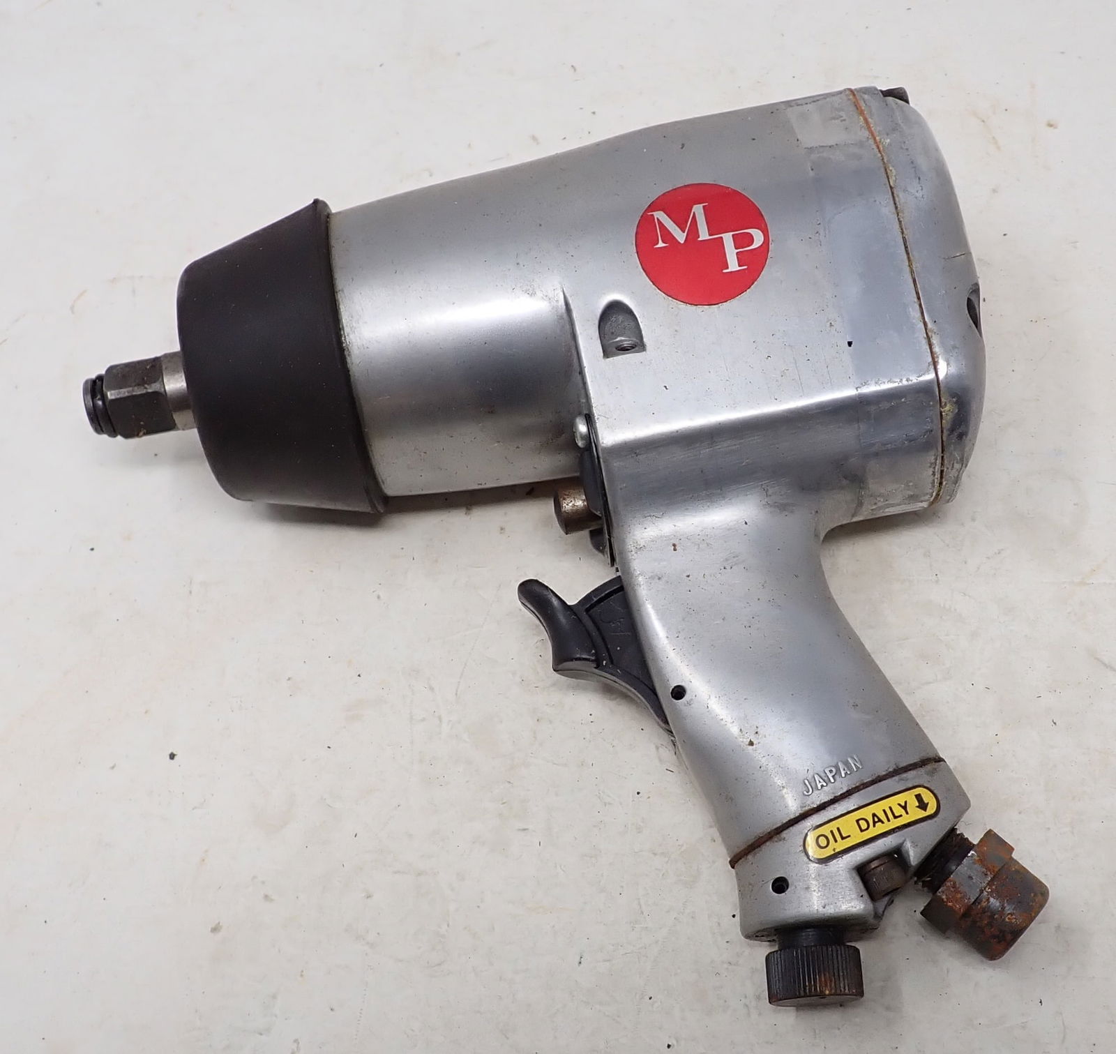 Milwaukee 1/2" Drive Impact Wrench (1 of 3)
