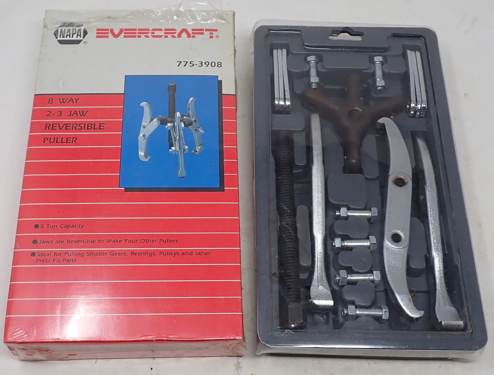 Napa 8 Way 2-3 Jaw Reversible Puller: No. 775-3908