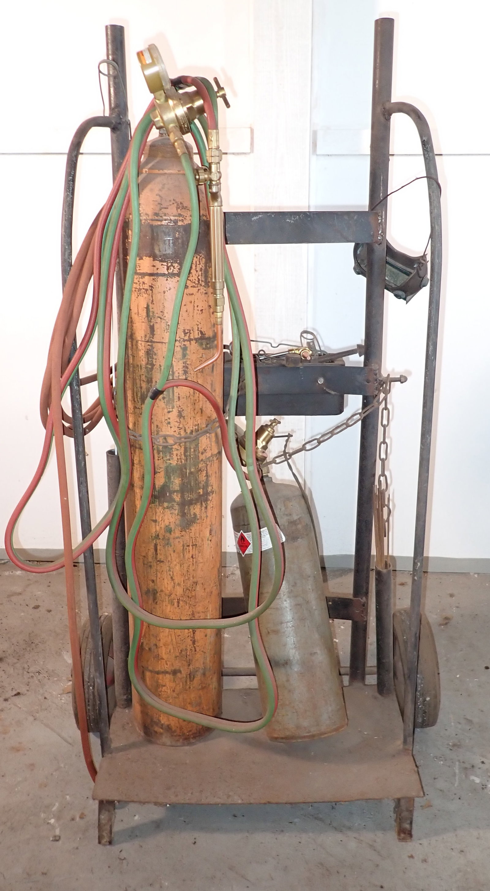 Tanks Gauges & Cart (1 of 4)