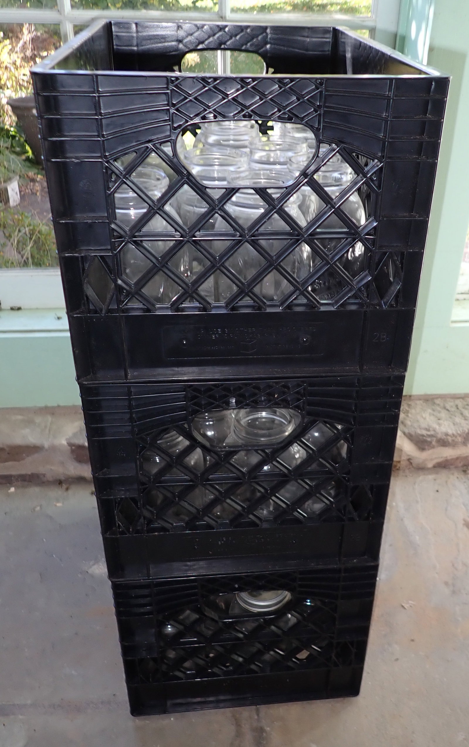 3 Crates of Canning Jars: Crates are not included. Bring boxes. NO Shipping !