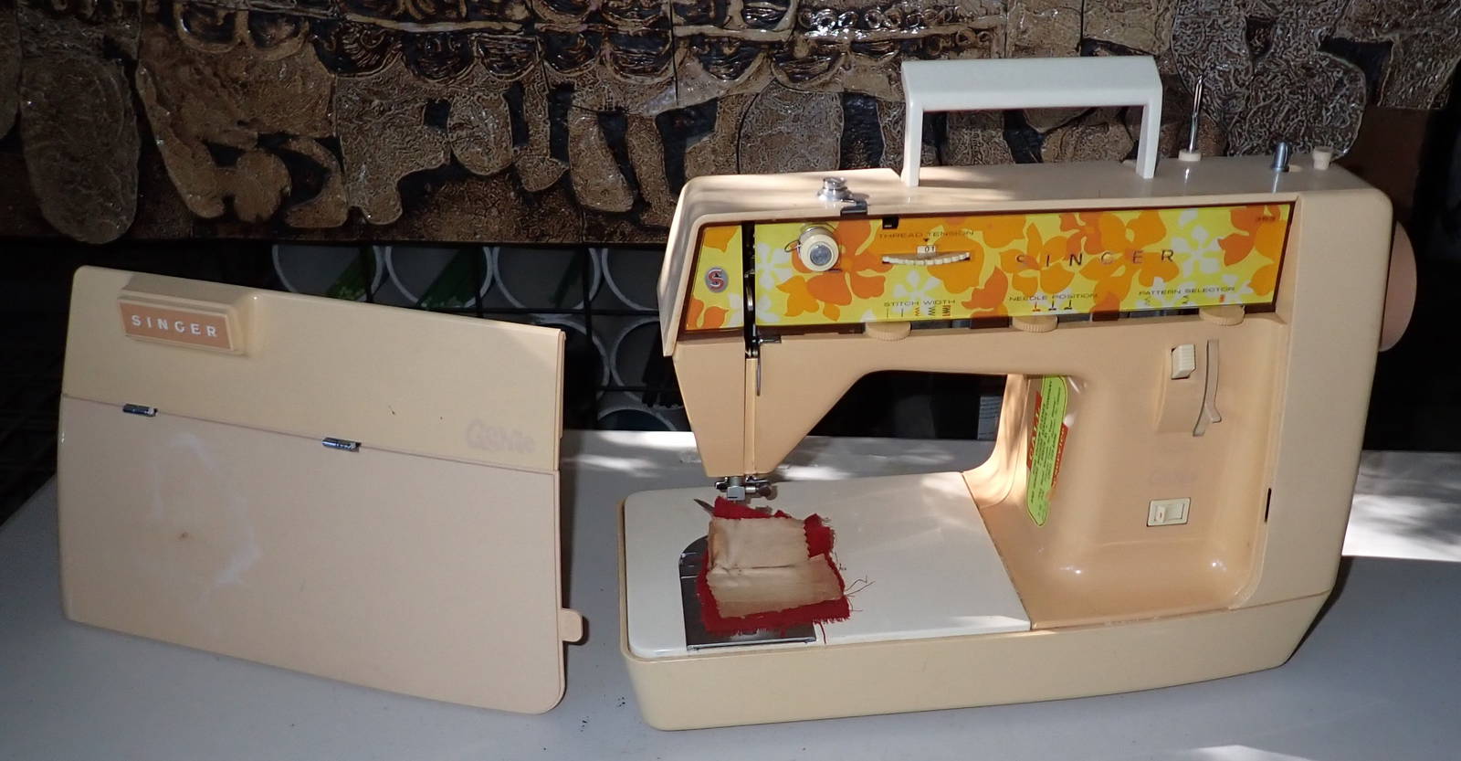 Singer Genie Sewing Machine Auction