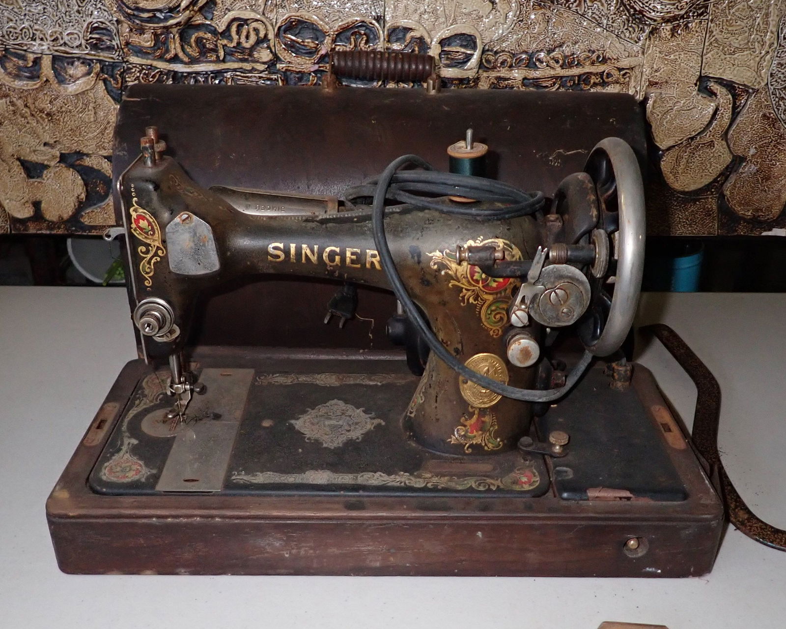 Singer Sewing Machine: No shipping