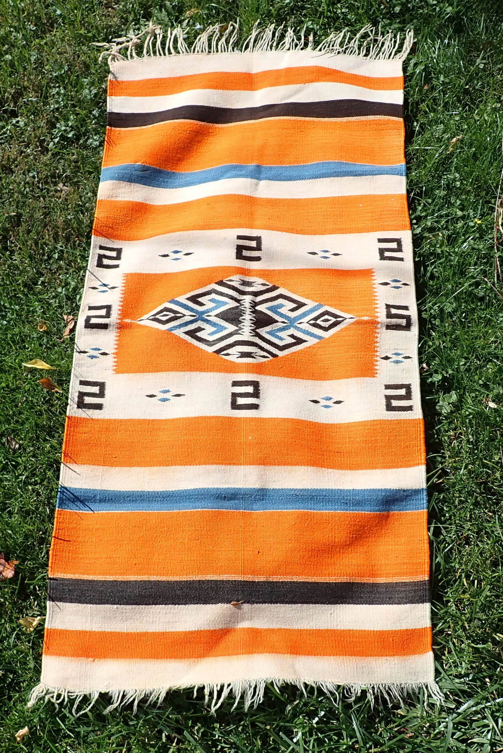 Indian Style Blanket: Approx 24" x 50"