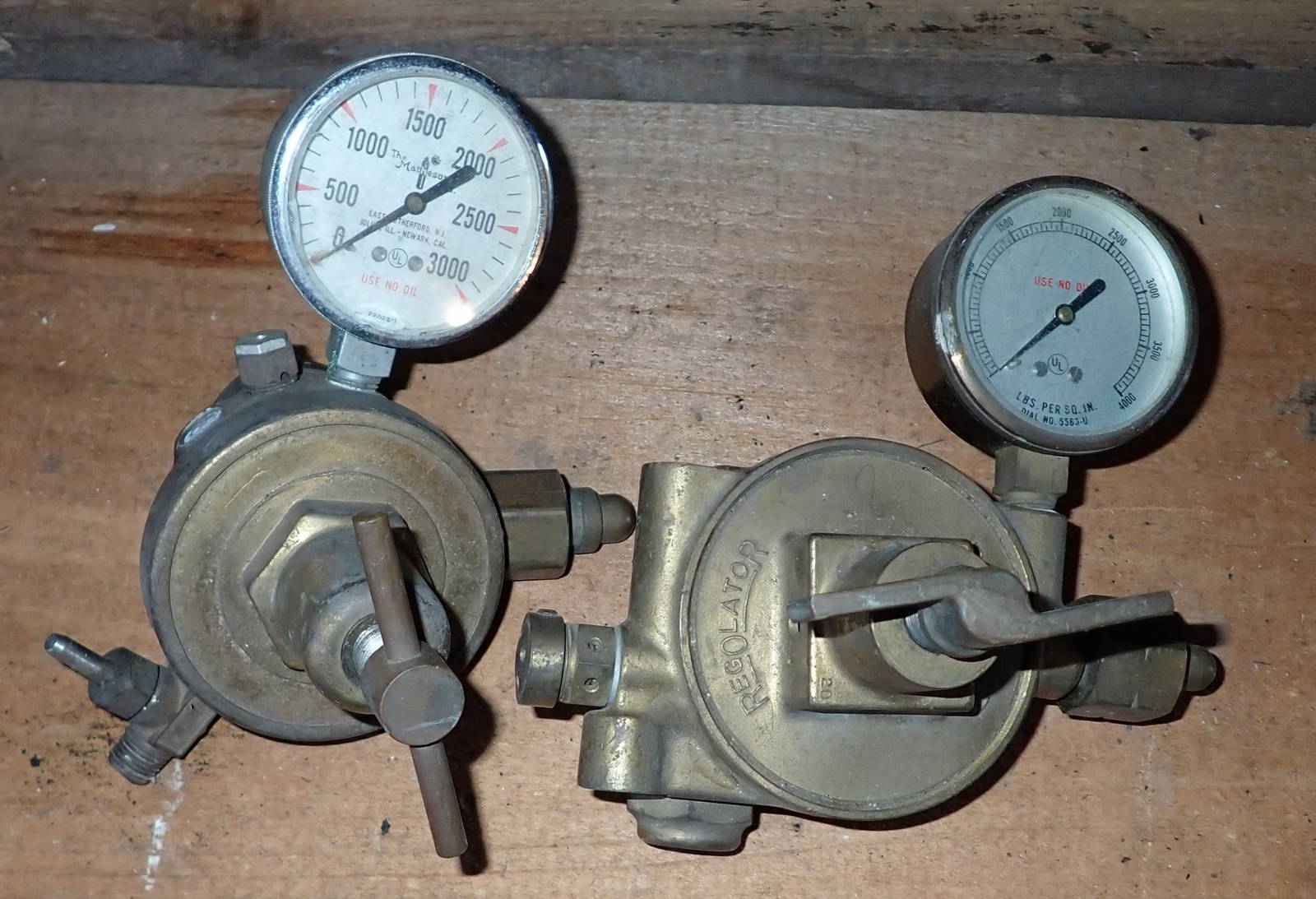 2 Regulators Auction