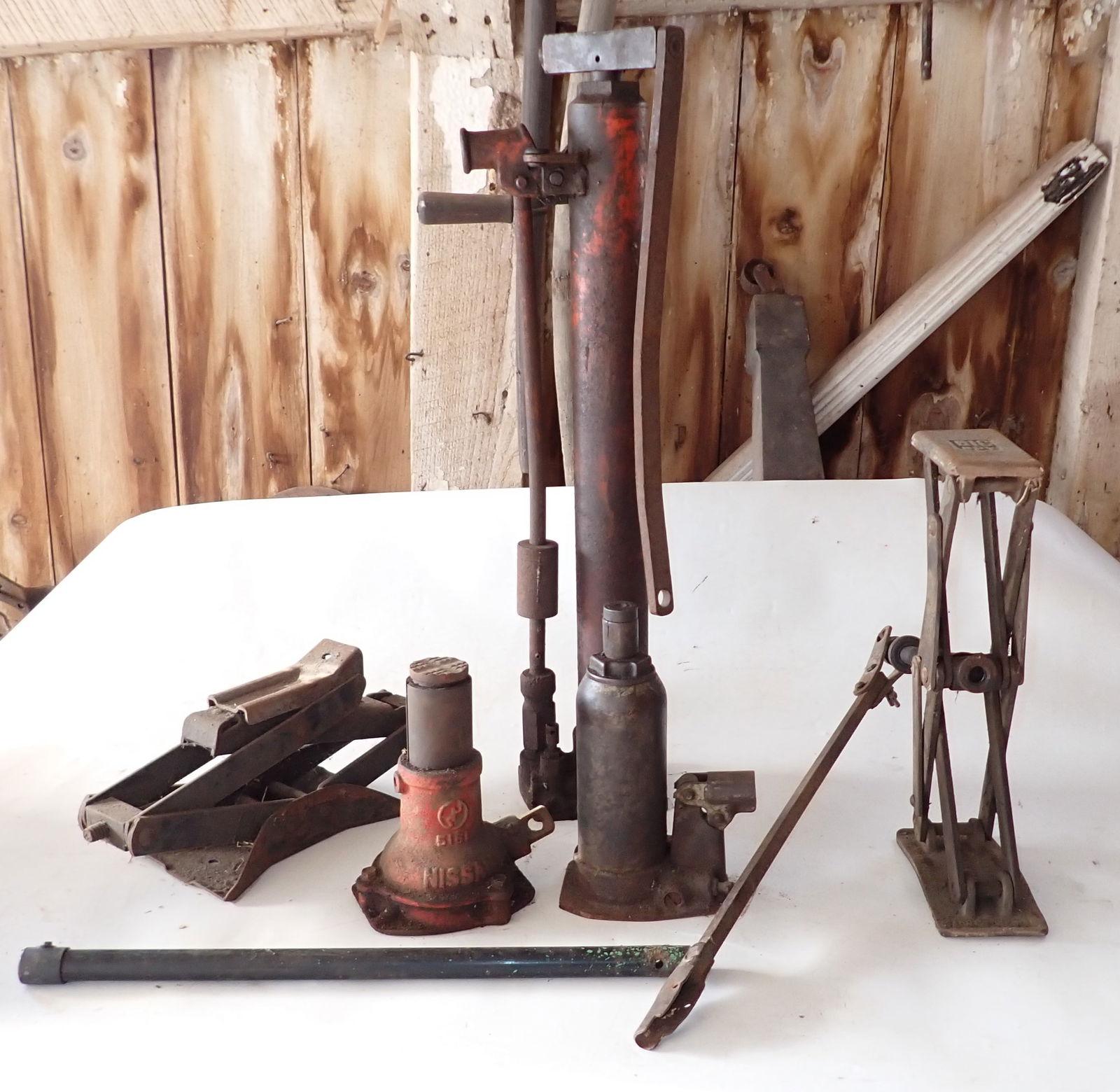 Big Boy Nissan & Misc Jacks (1 of 5)