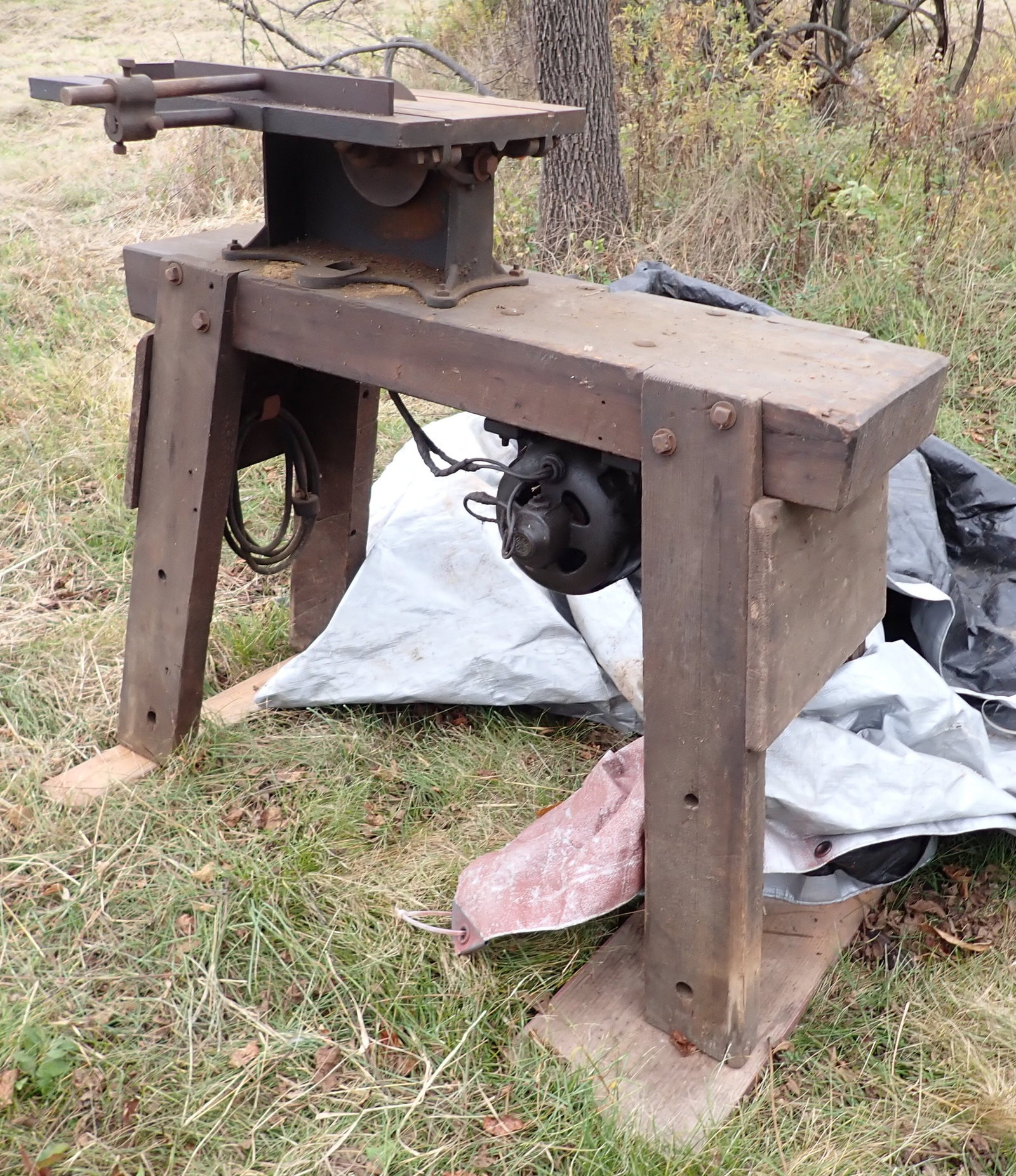 Table Saw: No shipping