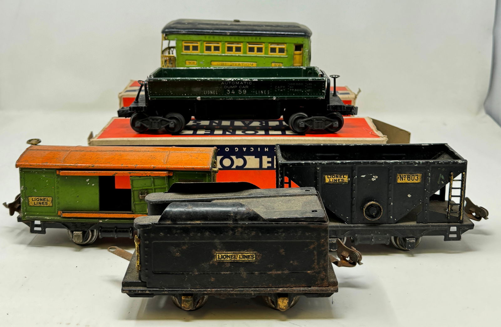 Lionel 608 Observation 3459 Automatic Dump Cars (1 of 4)