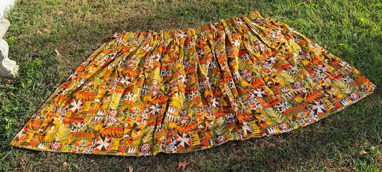 4 Vintage Curtain Panels (1 of 3)