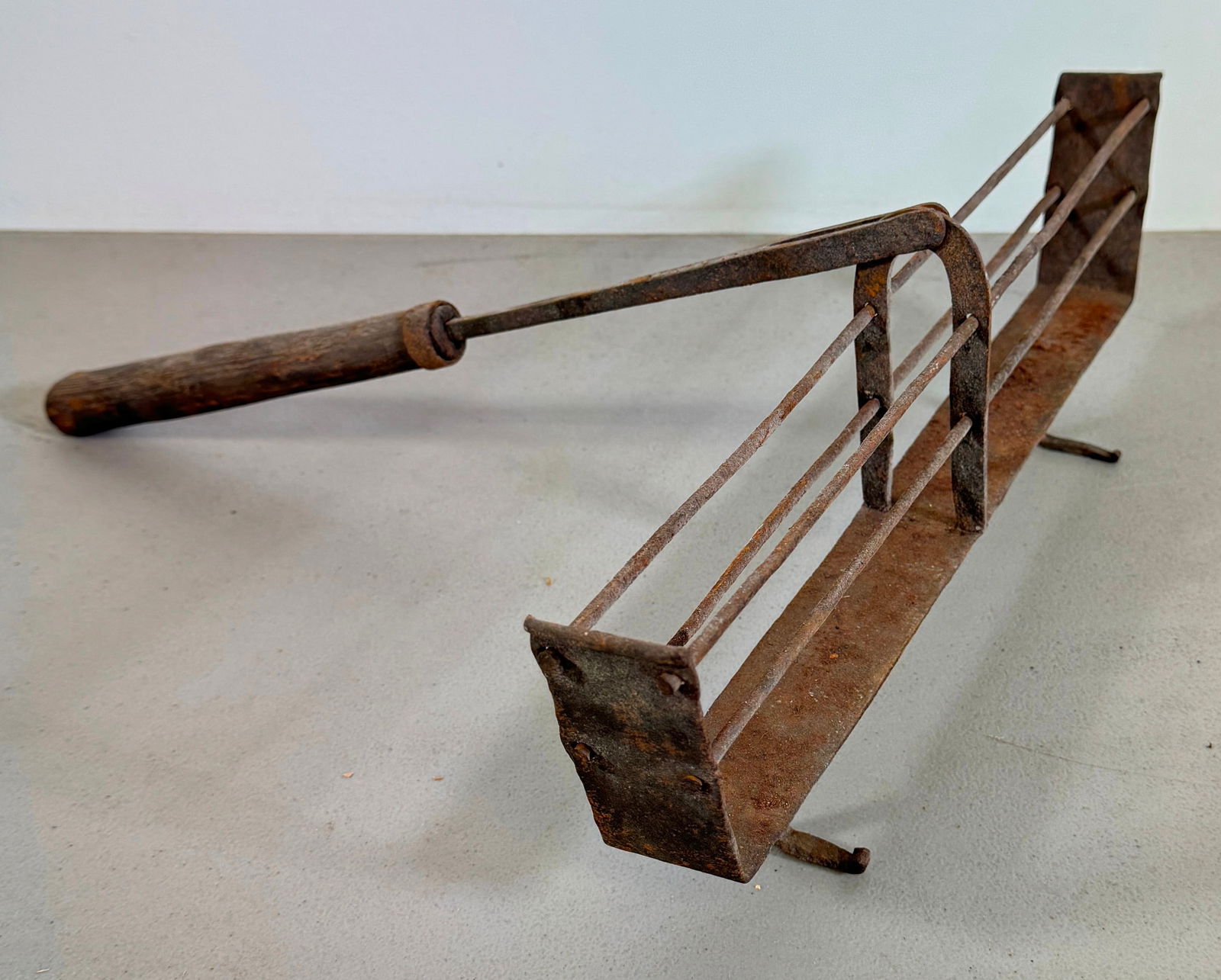 Early Wrought Iron Toaster (1 of 4)