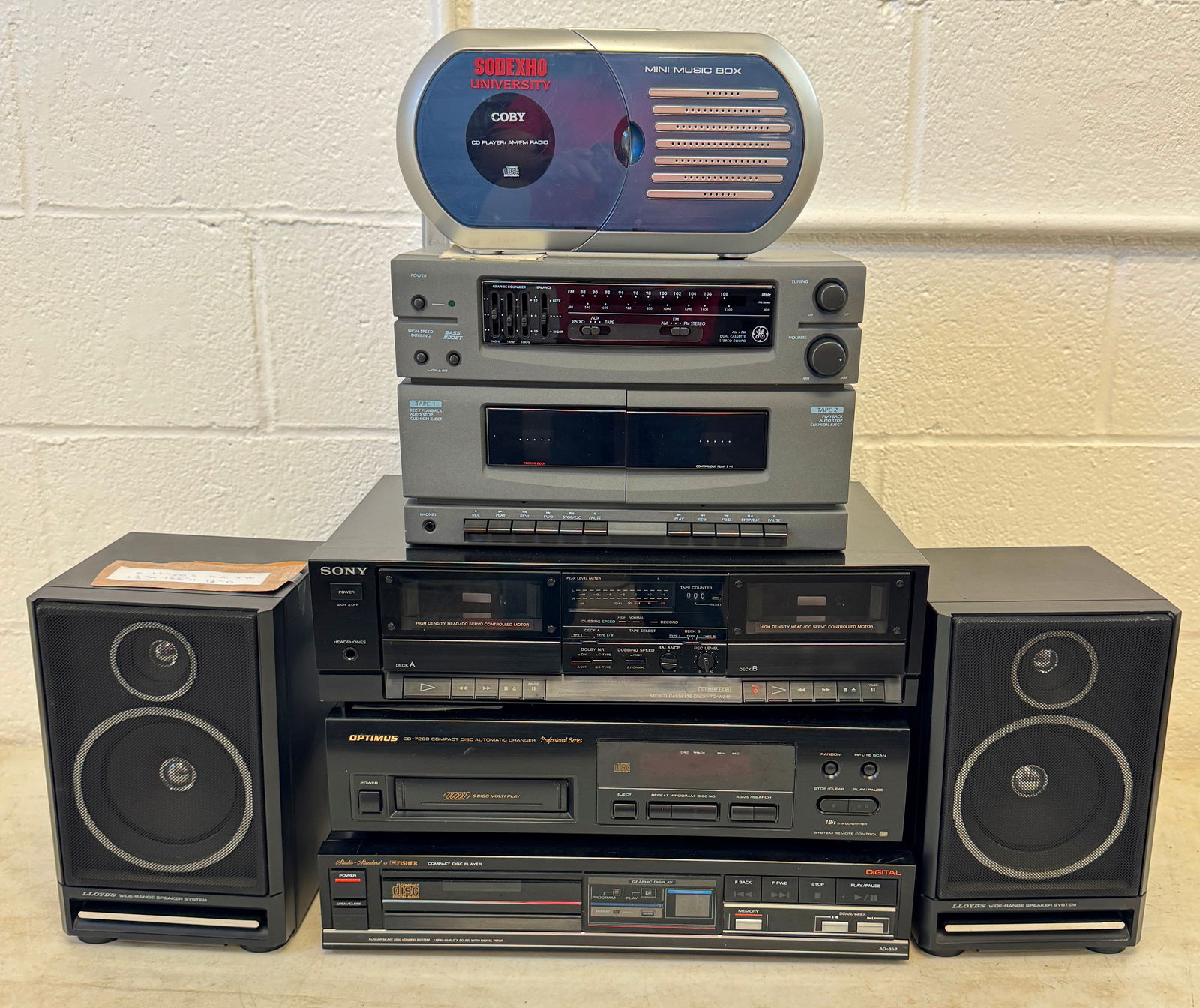 Sony Cassette Optimus Fisher CD Players (1 of 4)