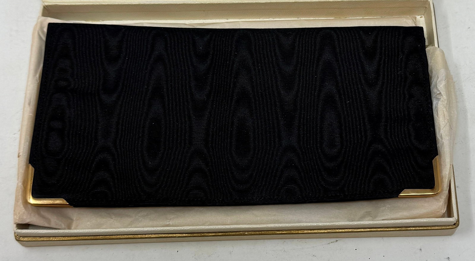 Tiffany & Co. Solon Maxfield Palmer Wallet: Approx 3 1/2" ( closed) x 6 3/4". Ladies wallet w/ box