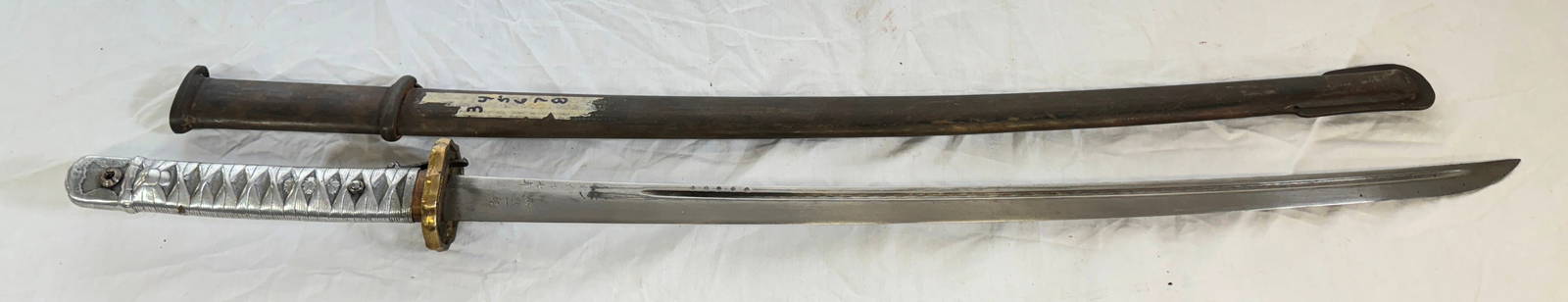 Japanese Katana High Rank Field Officer Sword: WWII Sword is apprx 34" long.