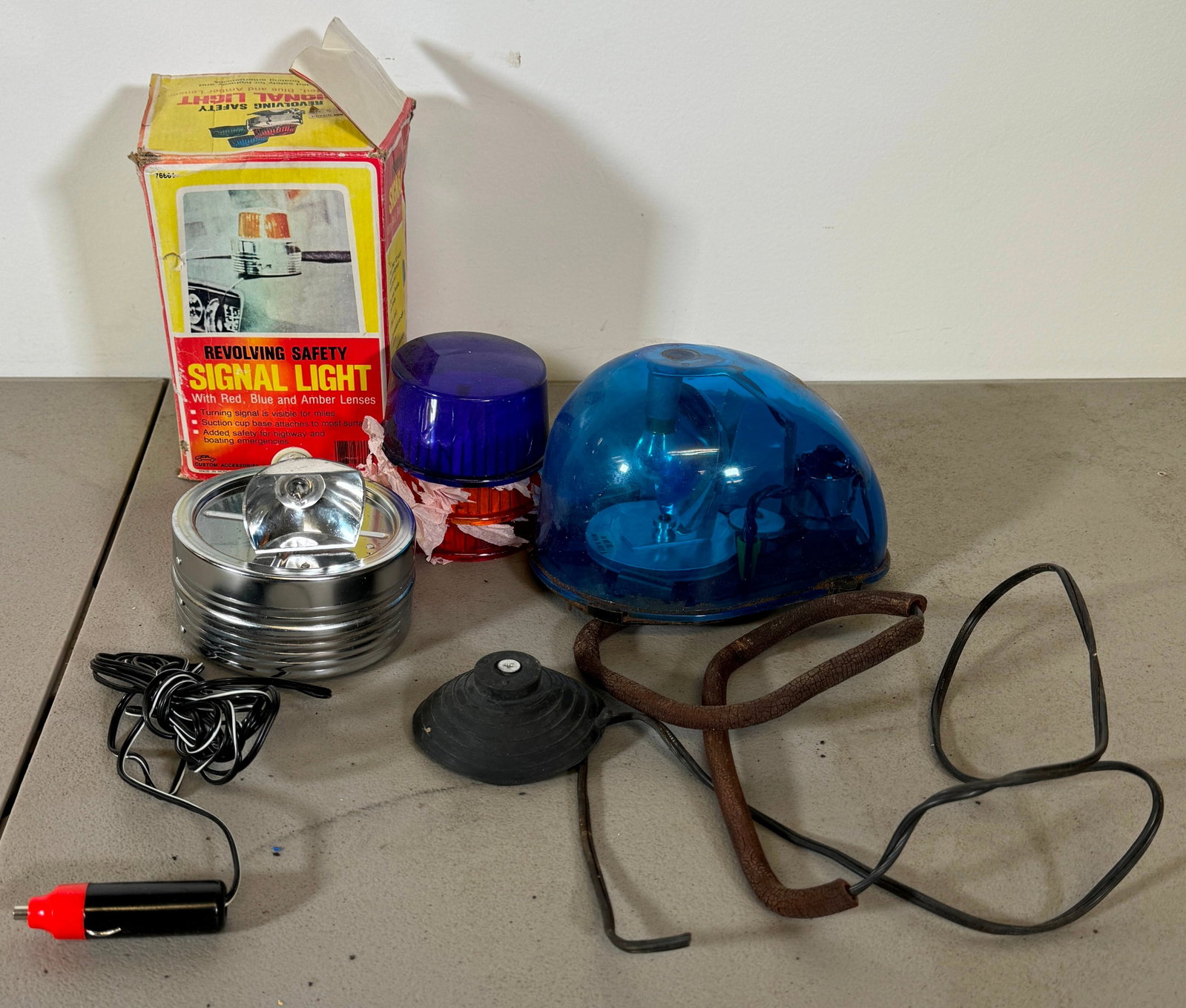 Revolving Signal Lights: Getting all pictured