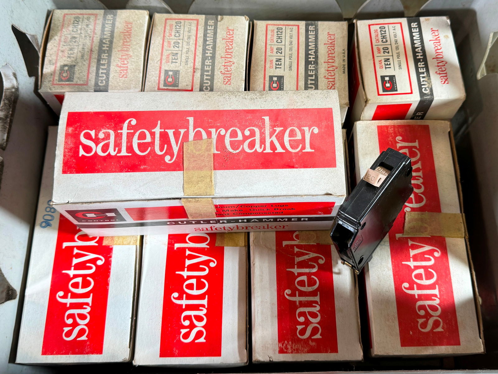 130 Cutler Hammer CH120 Single Pole Breakers (1 of 3)