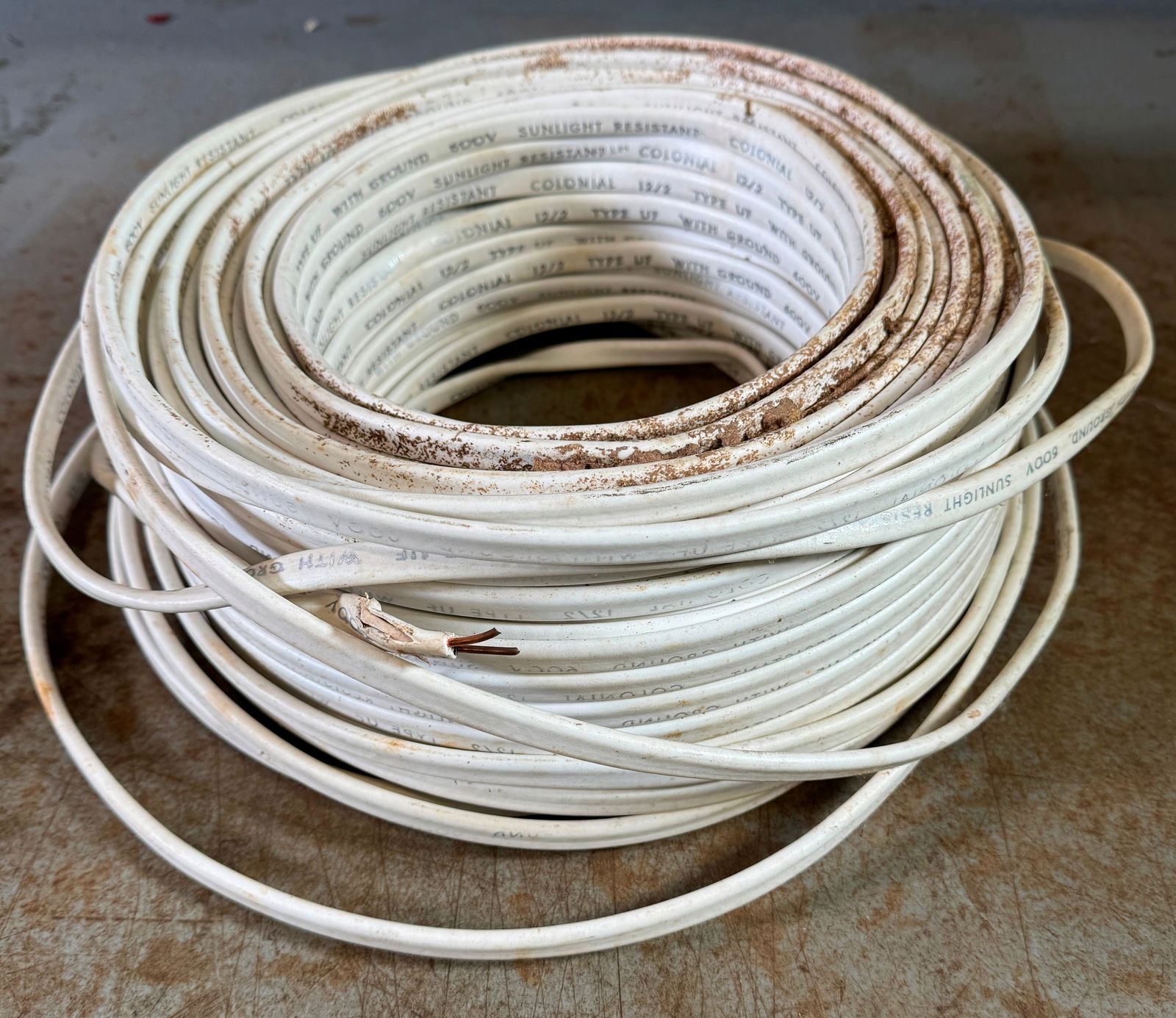 12/2 Wire w/ Ground (1 of 3)