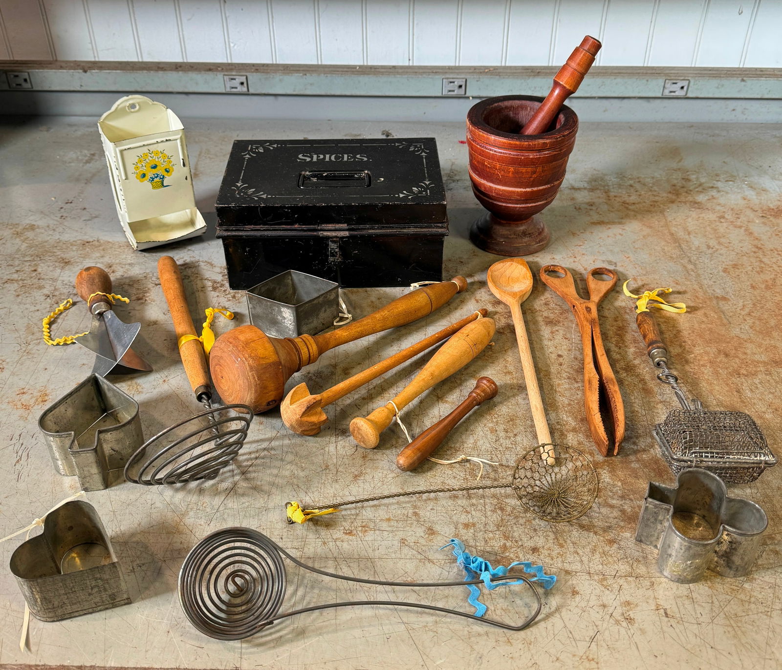 Spice Box Mortar & Pestle Kitchenware (1 of 5)