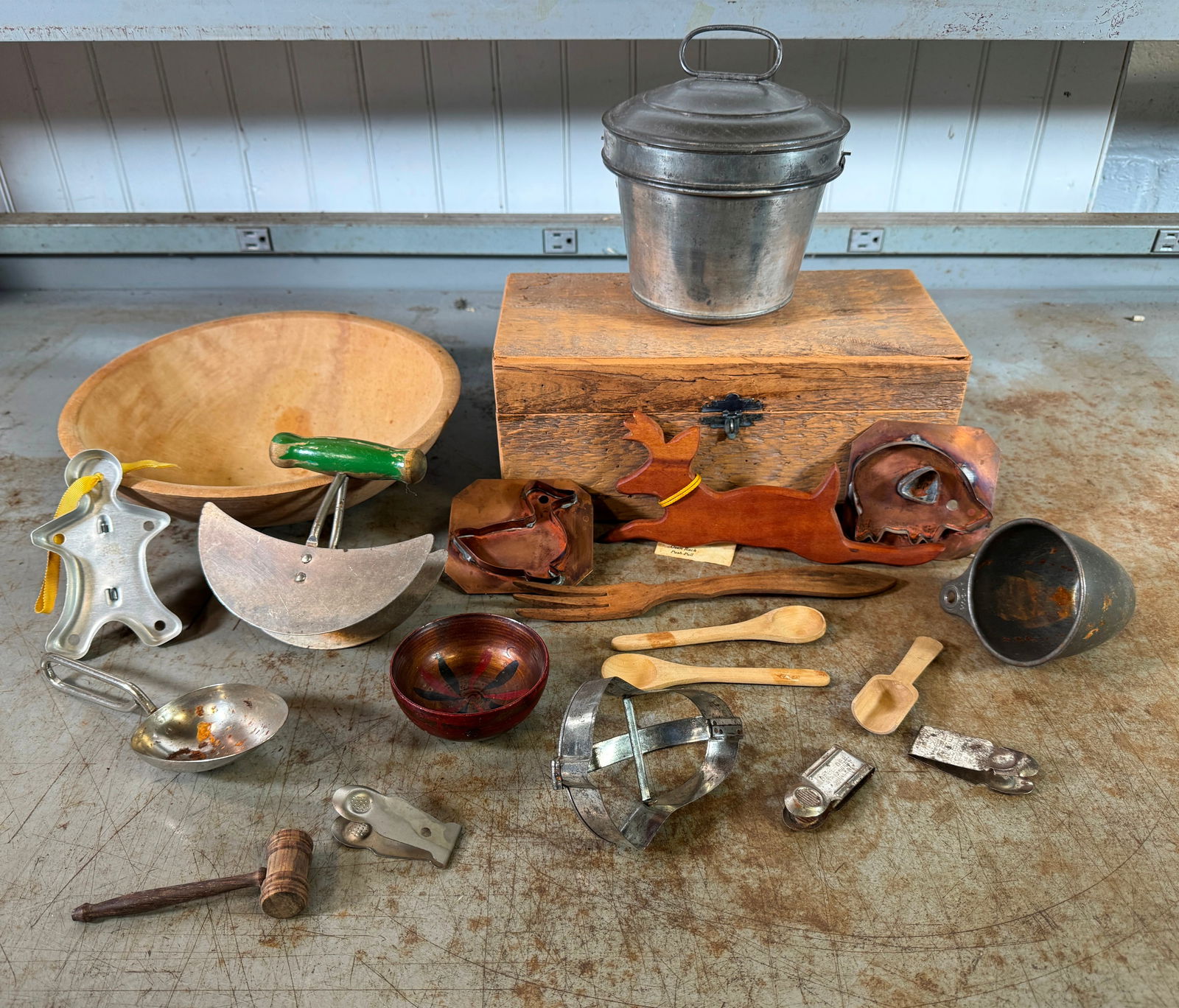Wooden Bowl Cookie Cutters Misc Kitchenware (1 of 3)