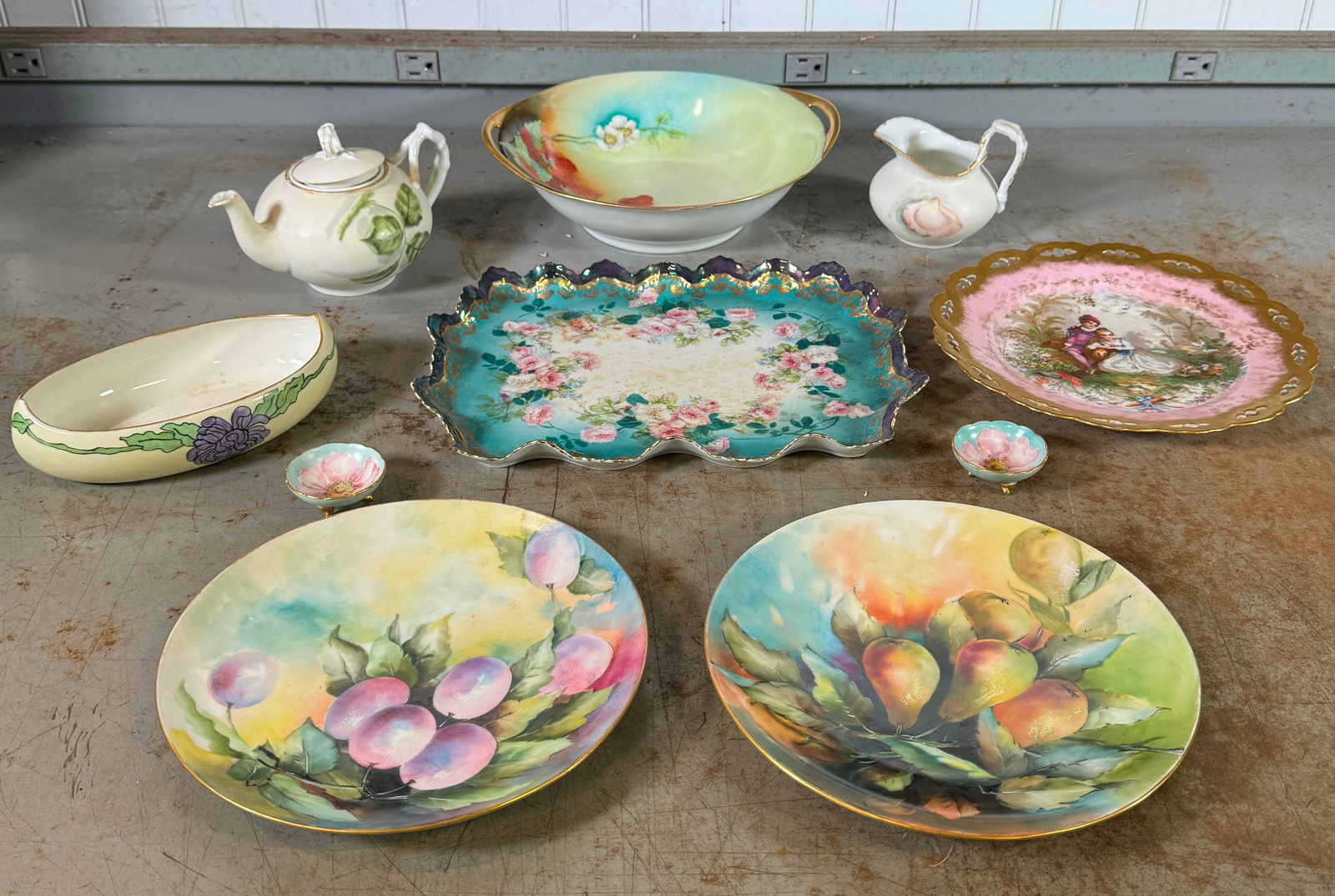 Limoges Plate Bowl Teapot Creamer & Misc (1 of 2)