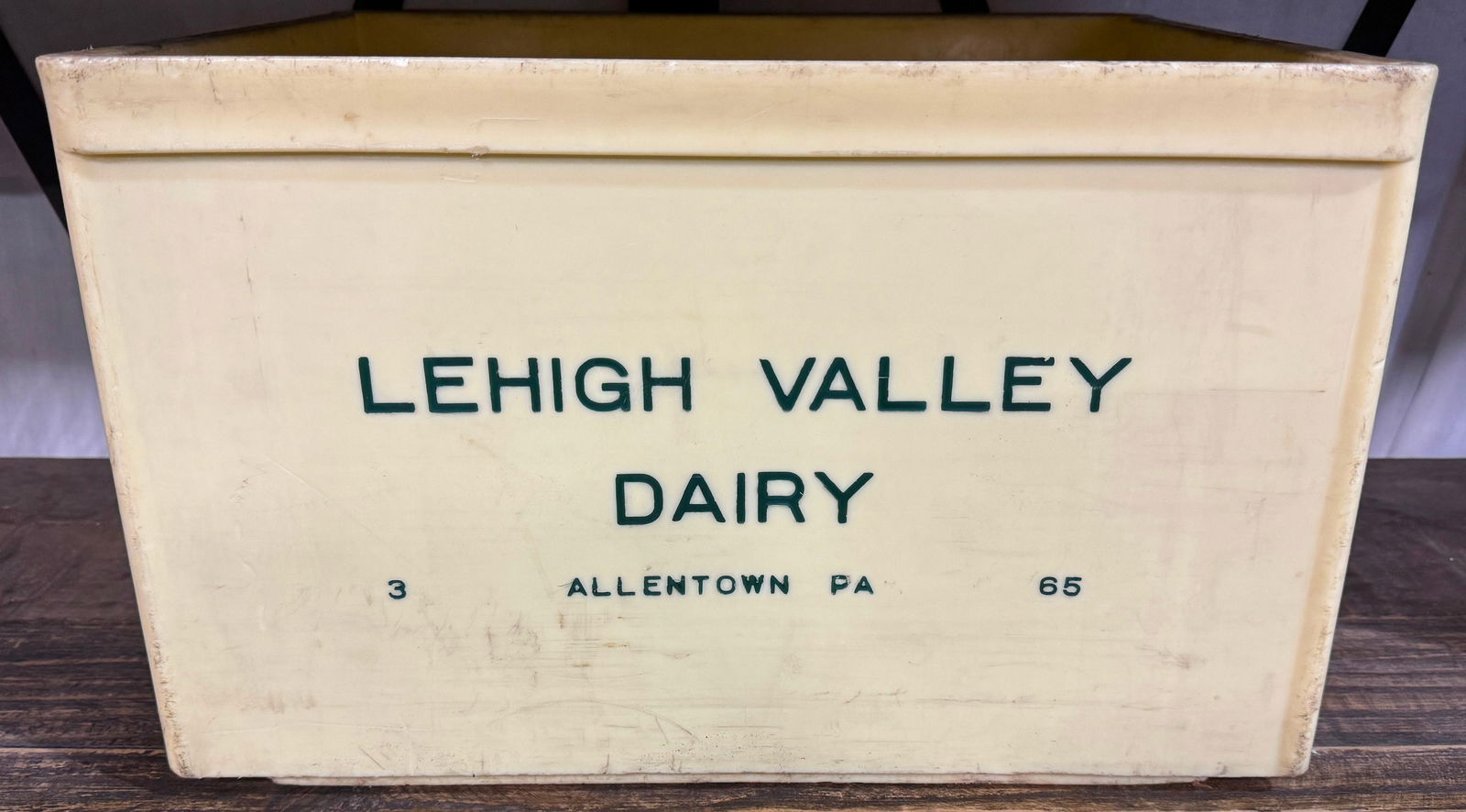 Lehigh Valley Dairy Plastic Milk Crate (1 of 1)