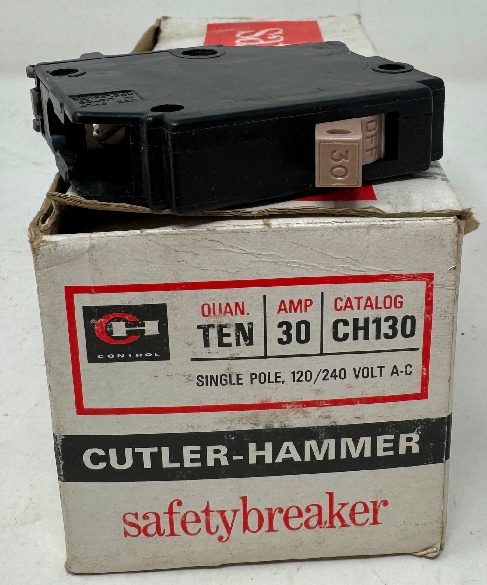 28 Cutler Hammer CH130 30 amp Breakers (1 of 2)