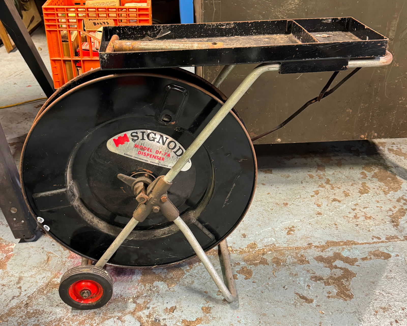 Signode Model DF-7A Banding Dispenser Machine (1 of 4)