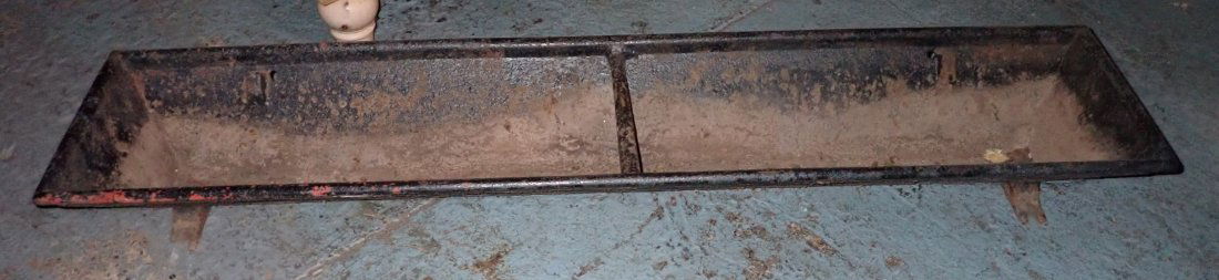 Cast Iron Hog Trough (1 of 3)