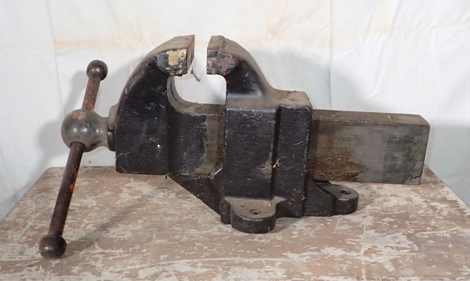 Craftsman 5204 Bench Vise (1 of 5)