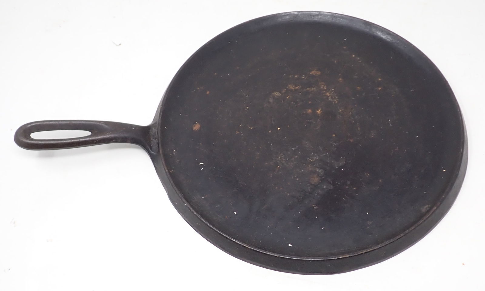 No. 9 Cast Iron Griddle (1 of 3)