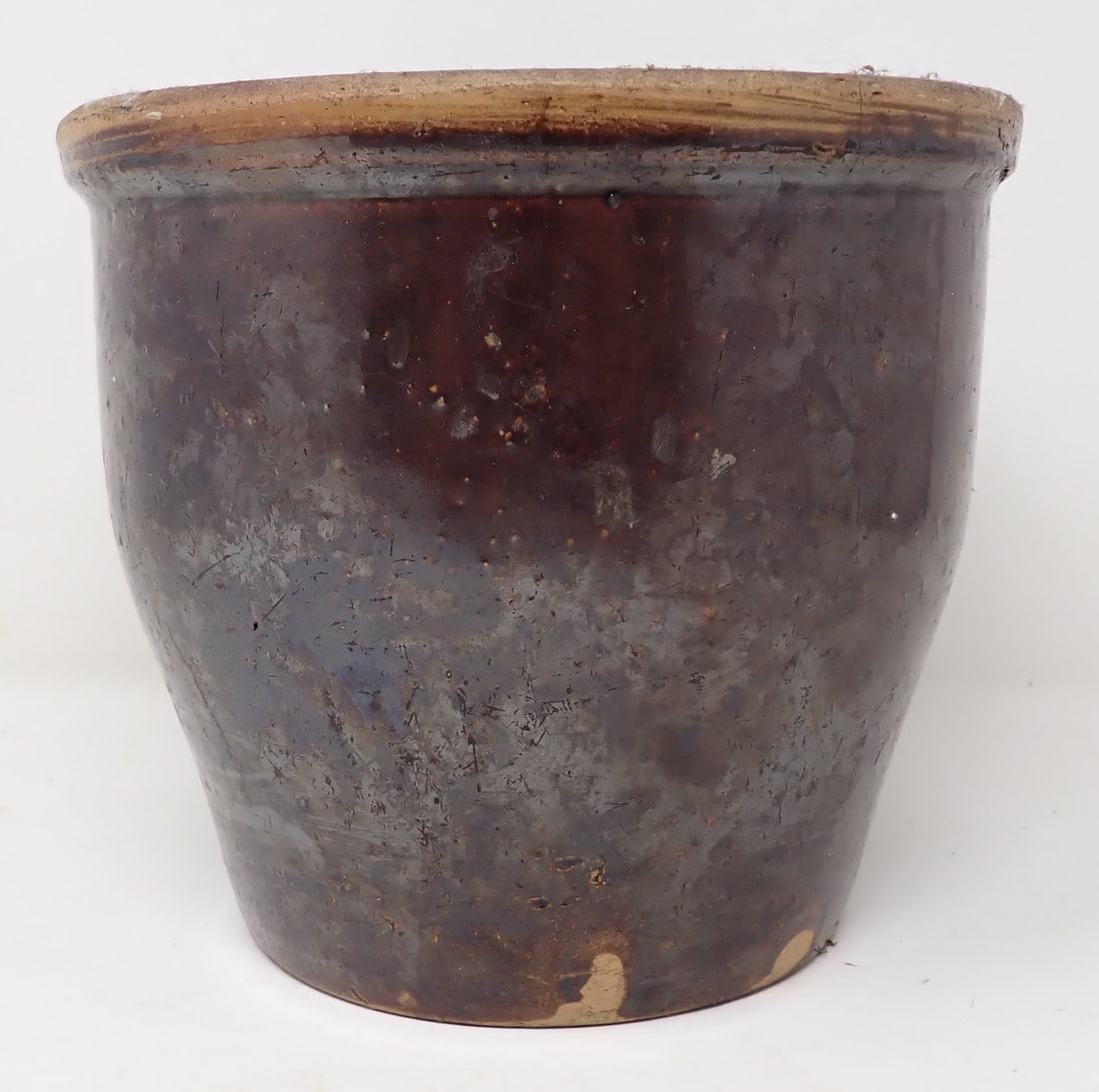 Stoneware Crock: Approx 7" in diameter and 6 1/4" tall